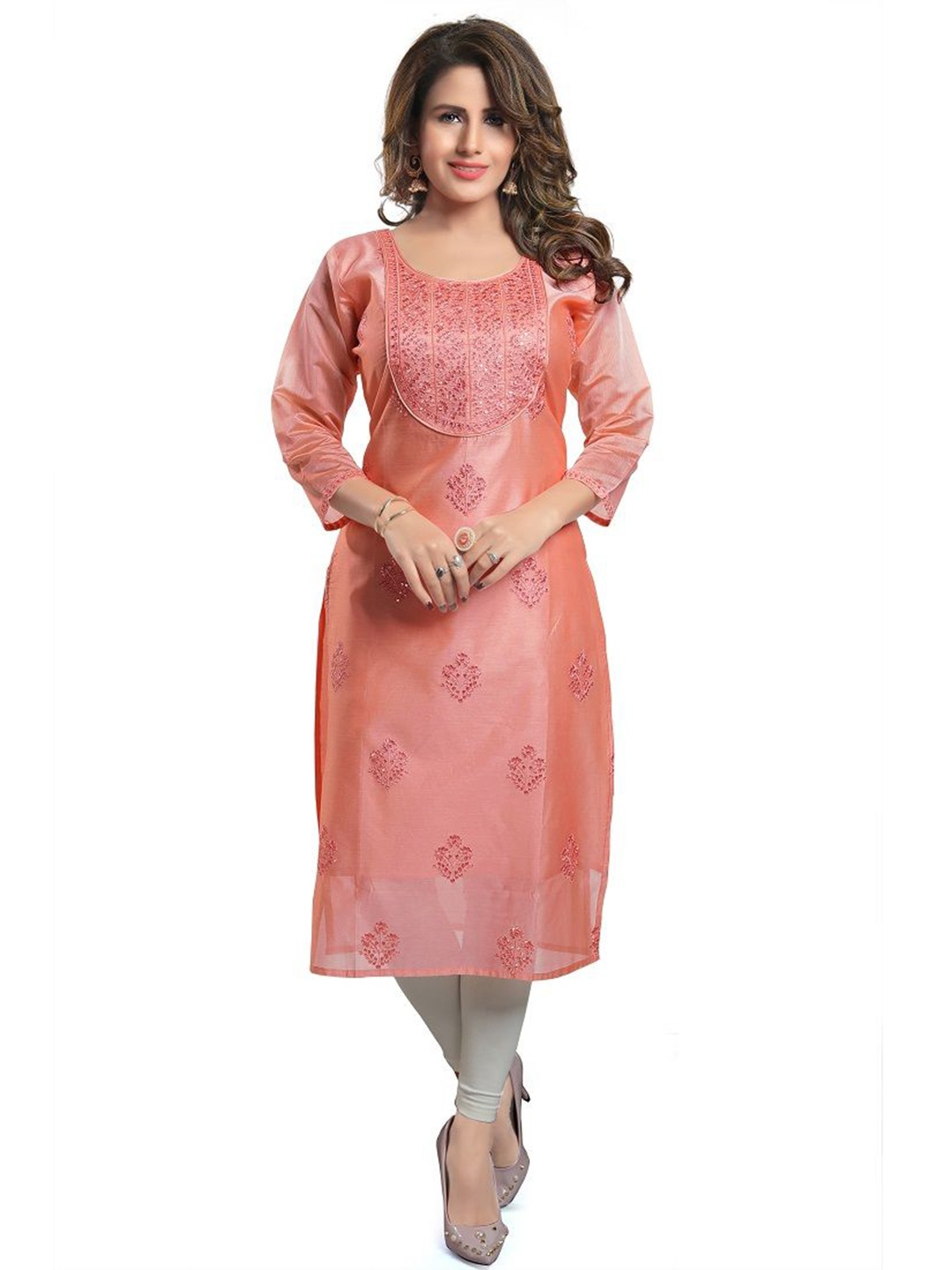 

DREAM & DZIRE Floral Embroidered Round Neck Chanderi Silk Straight Kurta, Pink