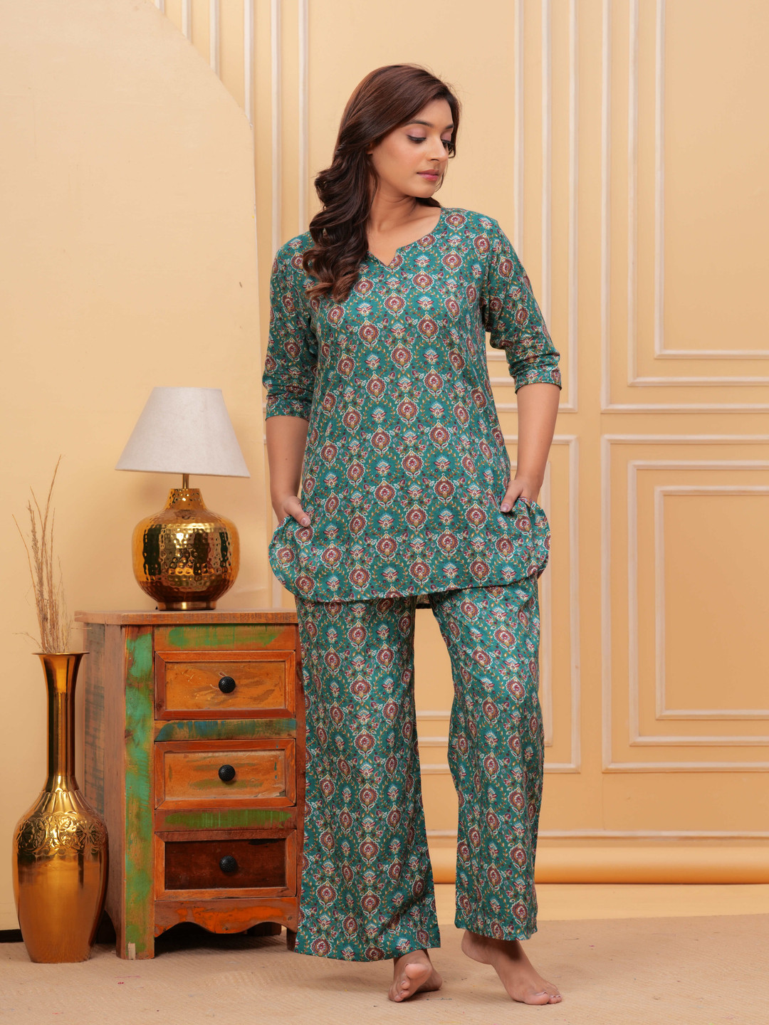 

FEMARY Printed Pure Cotton Night suit, Green