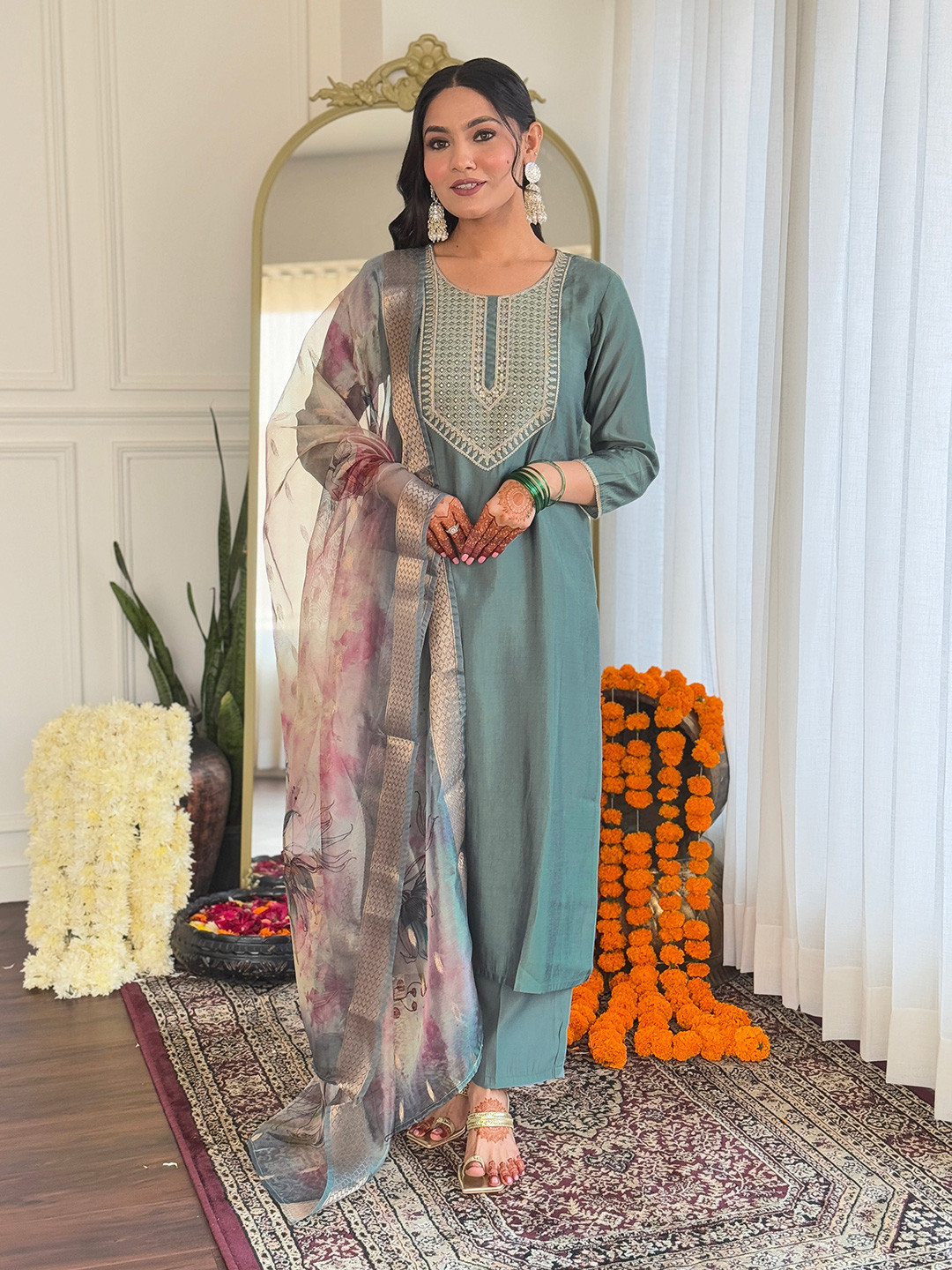 

KALINI Floral Yoke Design Zari Straight Kurta With Trousers And Dupatta, Grey