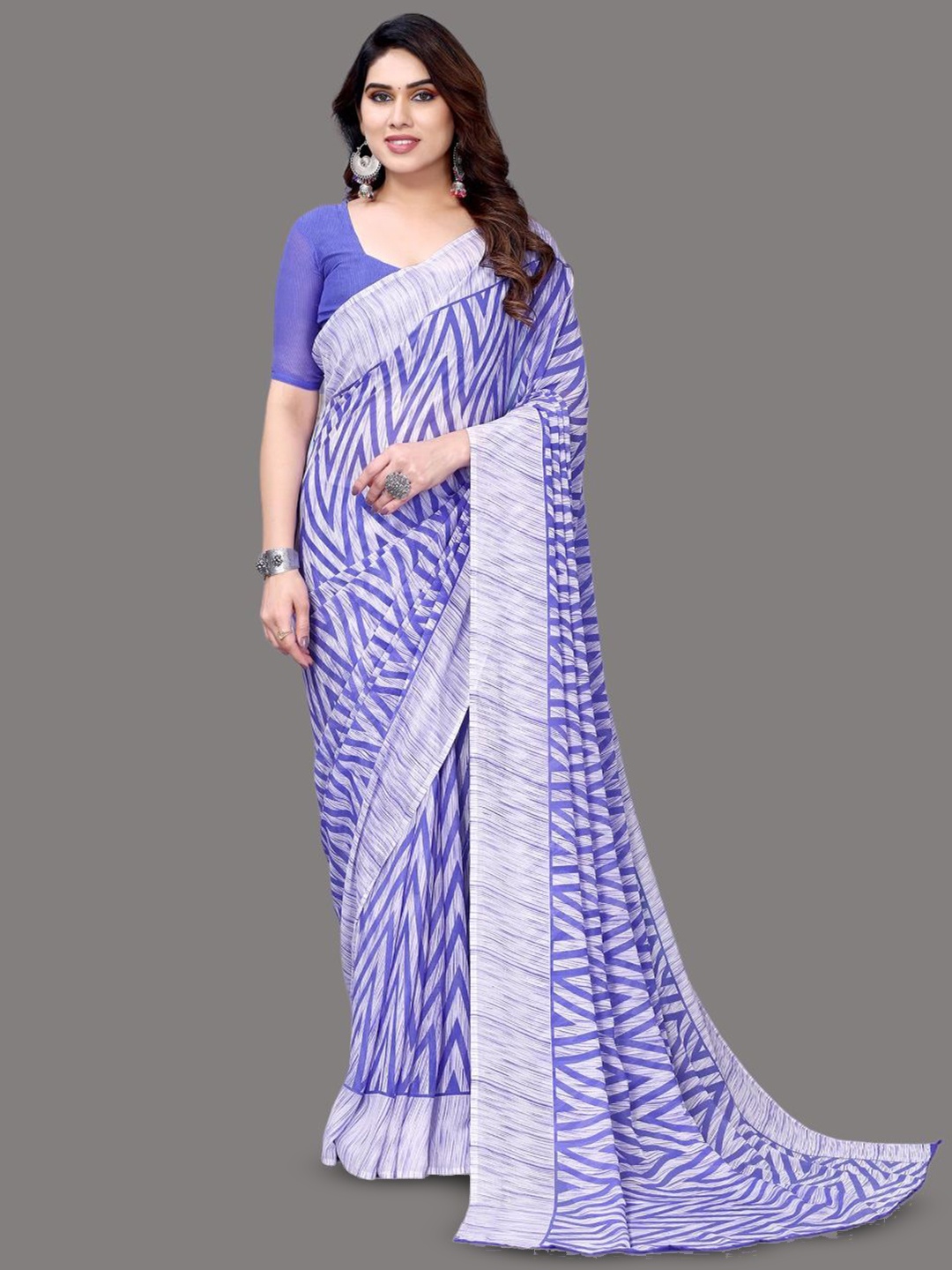 

HERE&NOW Poly Georgette Saree, Purple