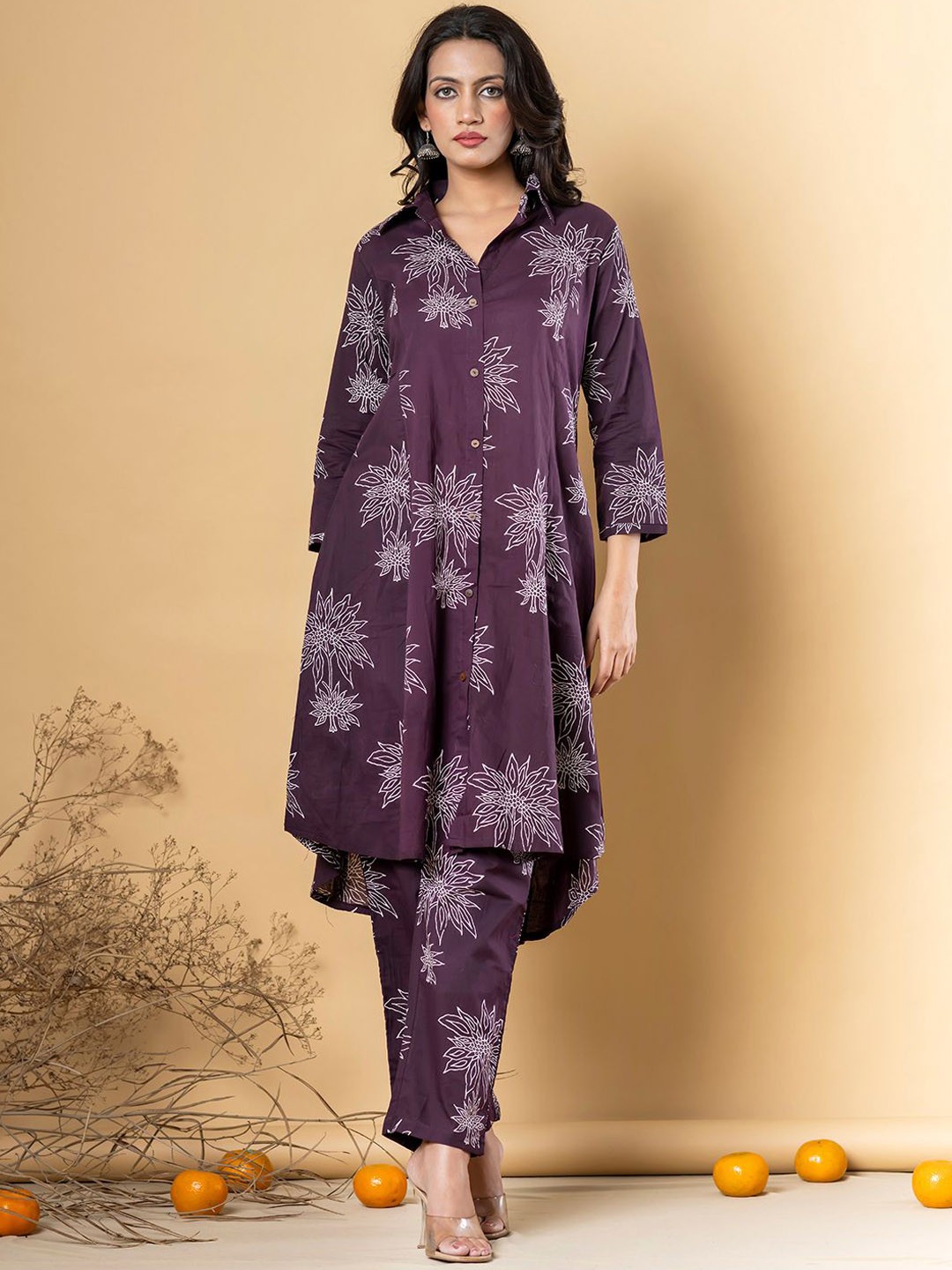 

Readiprint Fashions Floral Printed Panelled Pure Cotton High-Low Kurta with Palazzos, Violet