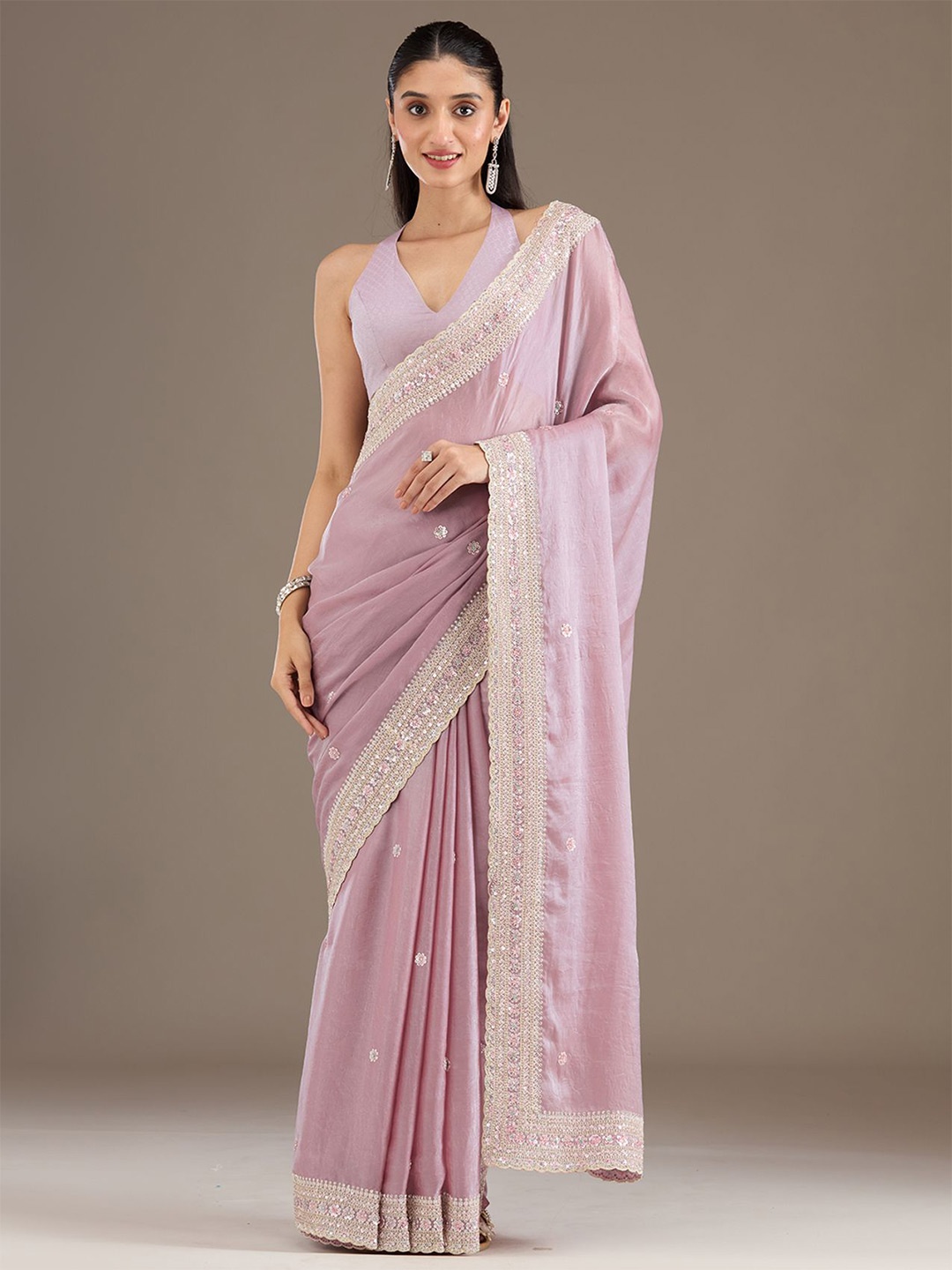 

Koskii Women Embellished Sequinned Tissue Saree, Mauve