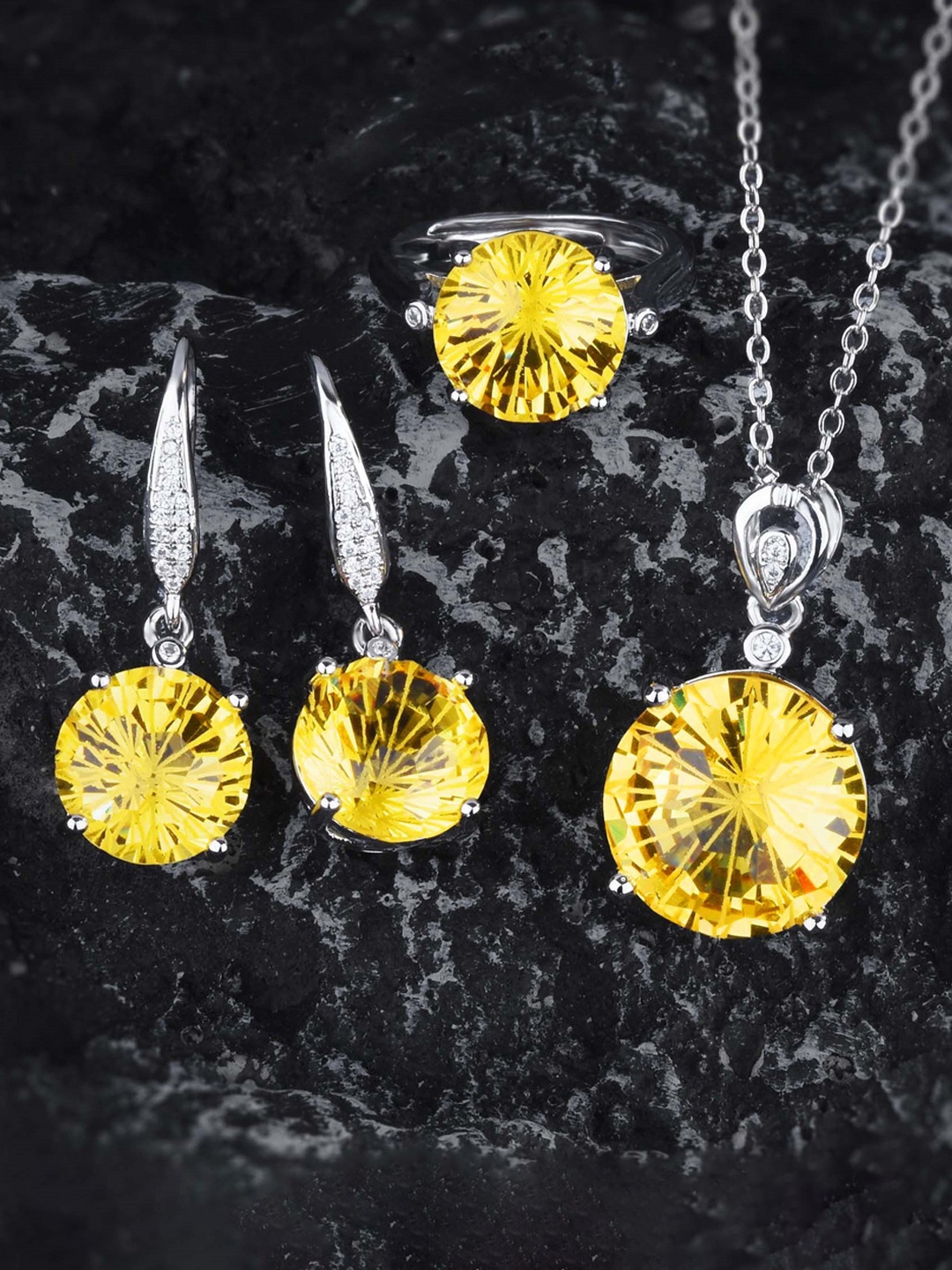 

Jewels Galaxy Silver-Plated Cubic Zirconia-Studded Jewellery Set