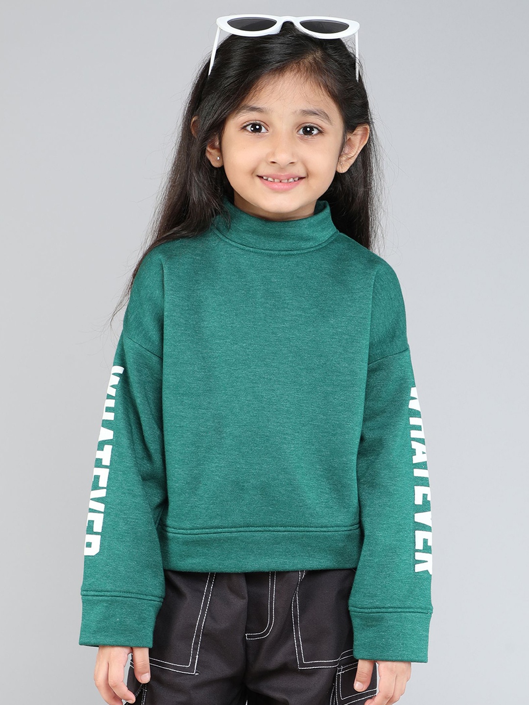 

taffykids Girls Printed Turtle Neck Sweatshirt, Green