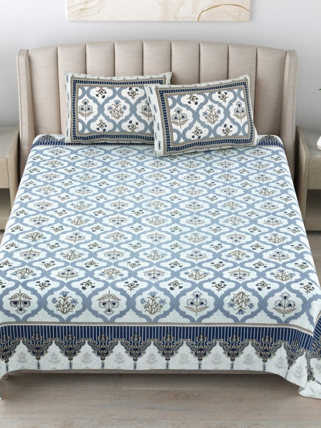 

JAIPUR FABRIC White & Blue Floral 180 TC King Bedsheet with 2 Pillow Covers