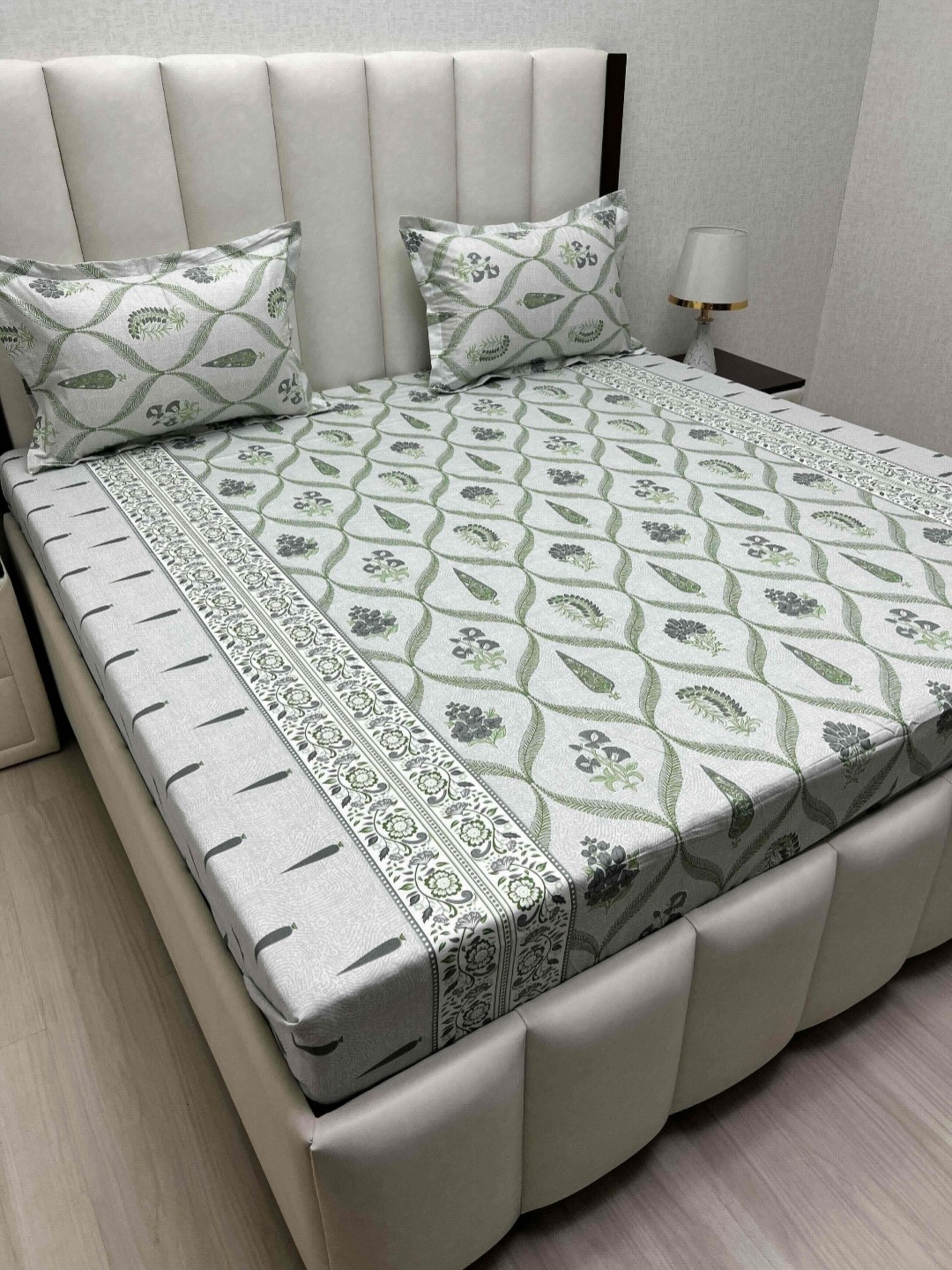 

Pure Decor White & Green Printed 330 TC Queen Bedsheet Sets 2.28 m x 2.54 m