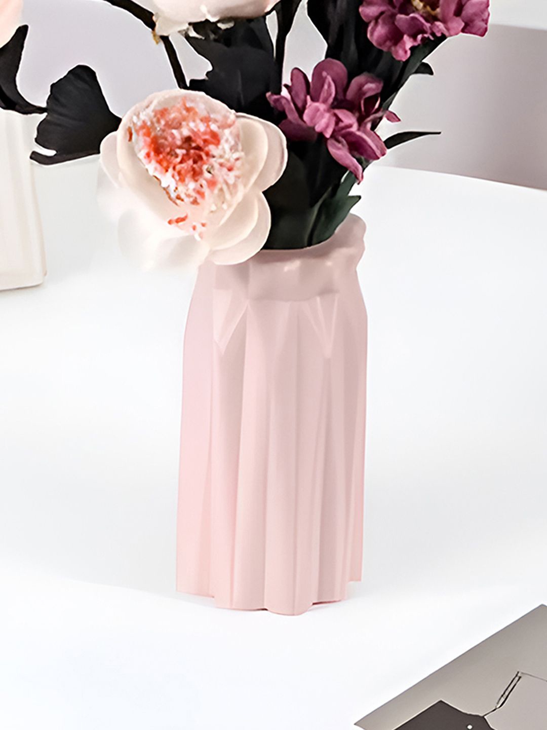 

DecorTwist Light Pink Plastic Flower Vases for Home Decor (Pack of 4)