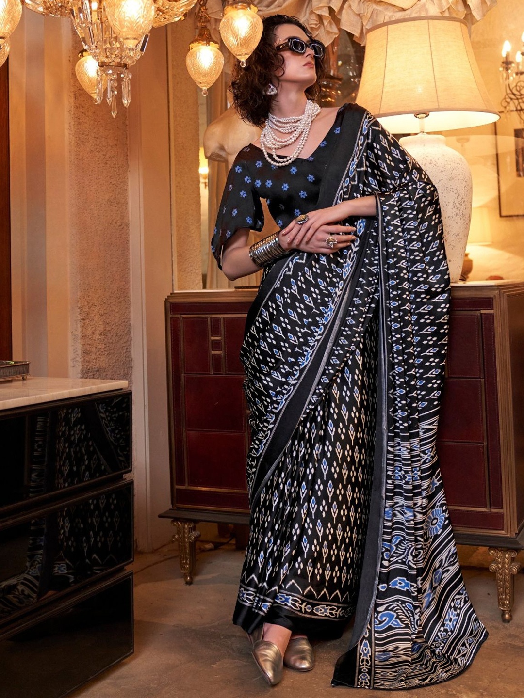 

BLENDIFY Ethnic Motifs Satin Patola Saree, Black