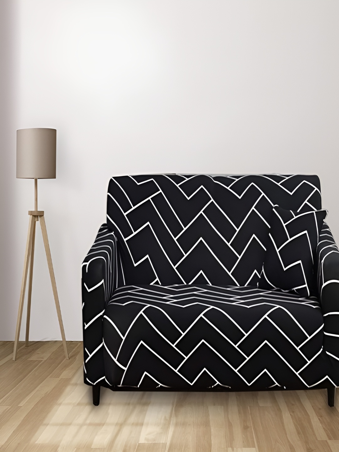 

KriShyam Black & White Geometric Printed 2 Seater Sofa Cover with Arms