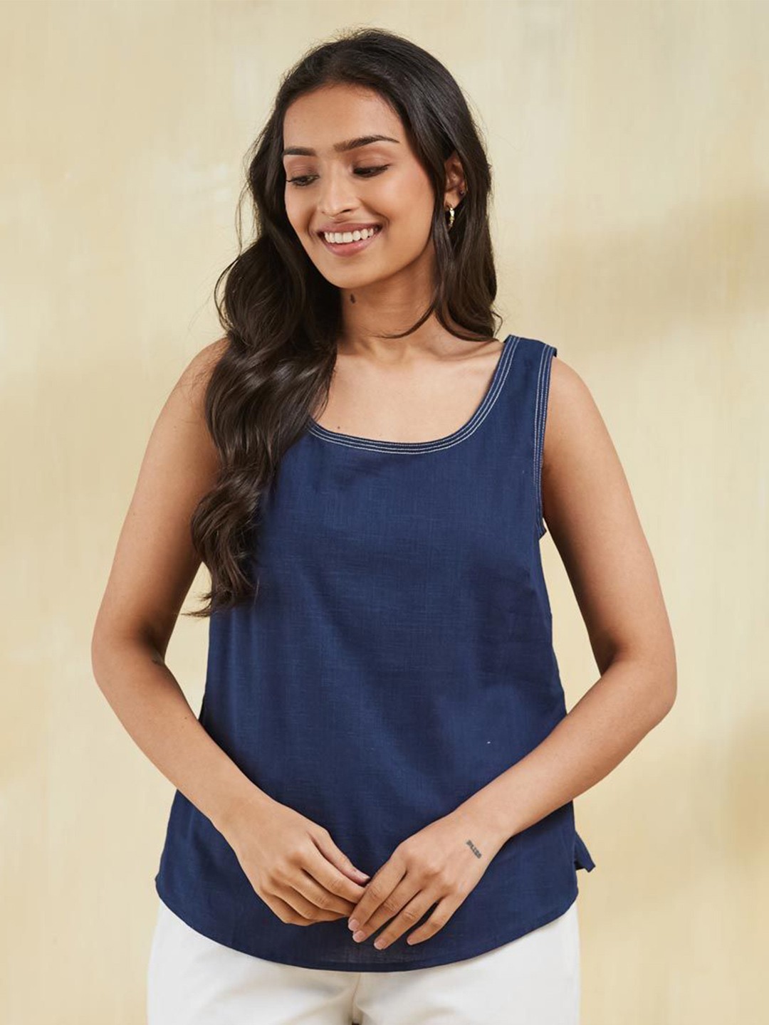 

Fabindia Women Sleeveless Cotton Top, Blue