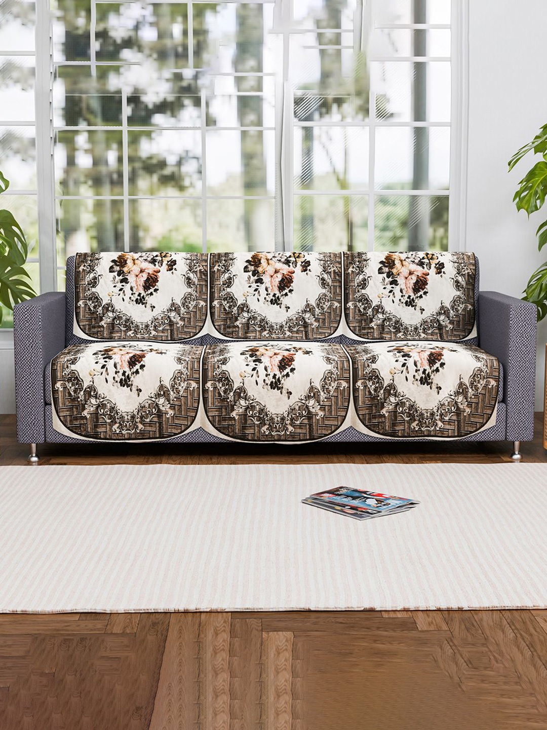 

Kuber Industries Brown & White 6 Pieces Floral Printed Velvet 3 Seater Sofa Covers