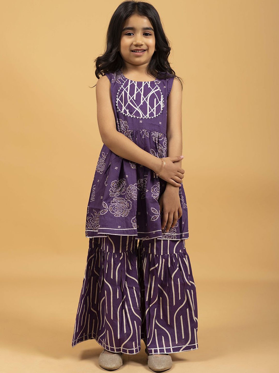 

SPARSA Girls Printed Pleated Pure Cotton Kurta with Sharara, Purple