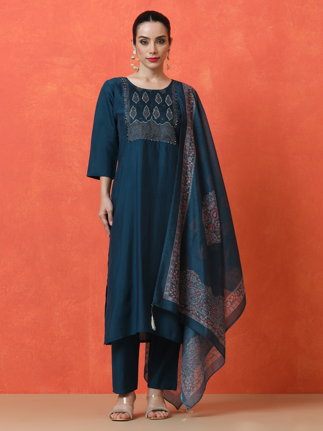 

Jaipur Kurti Ethnic Motifs Printed Miror Work Straight Kurta With Trousers And Dupatta, Navy blue