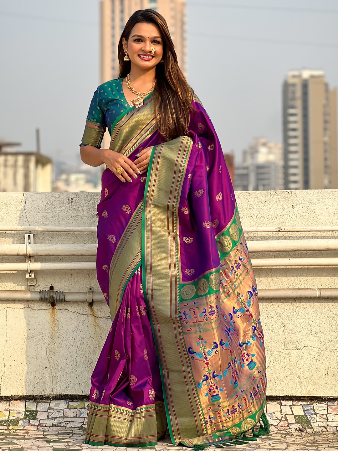 

Mitera Woven Design Zari Paithani Saree, Purple