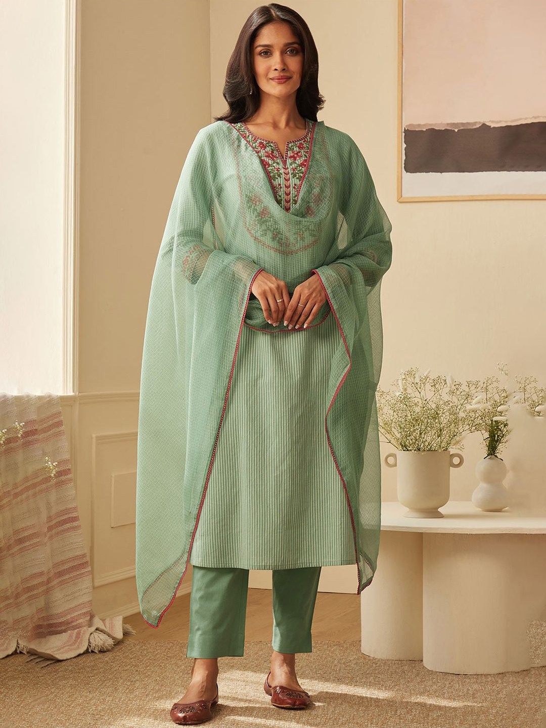 

DIVASTRI Striped Notch Neck Embroidered Yoke Straight Kurta With Trousers And Dupatta, Green