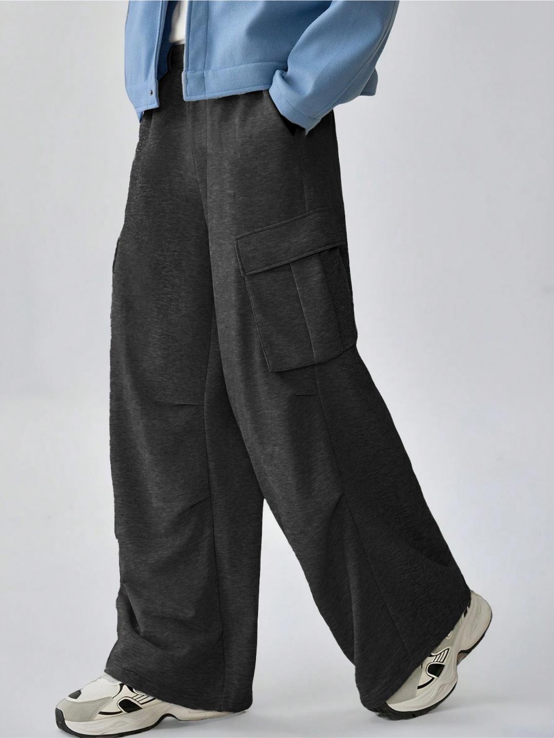

Kotty Men Mid-Rise Track Pants, Black
