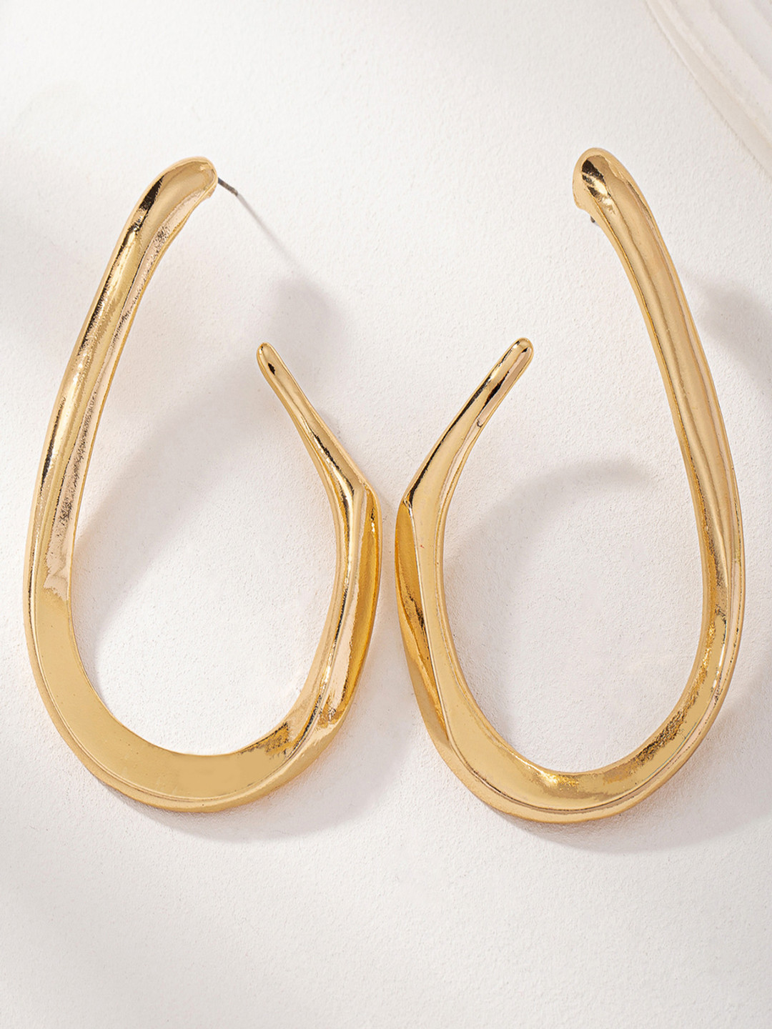 

MEENAZ Gold-Plated Stainless Steel Contemporary Half Hoop Earrings