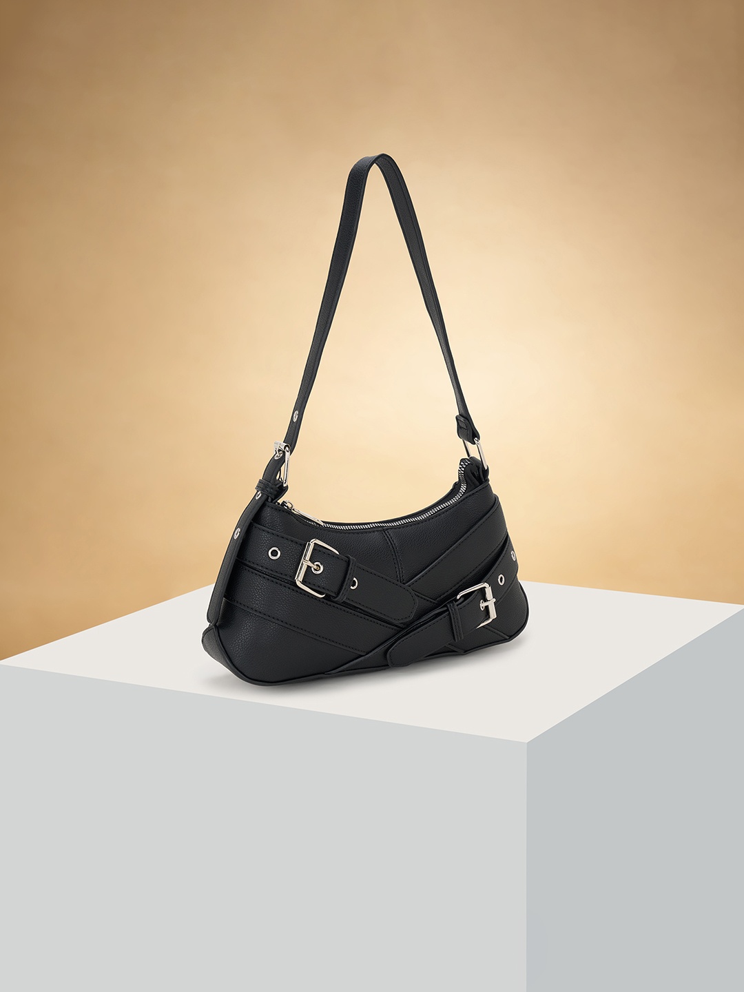 

Forever Glam by Pantaloons Women Solid Structured Hobo Bag, Black