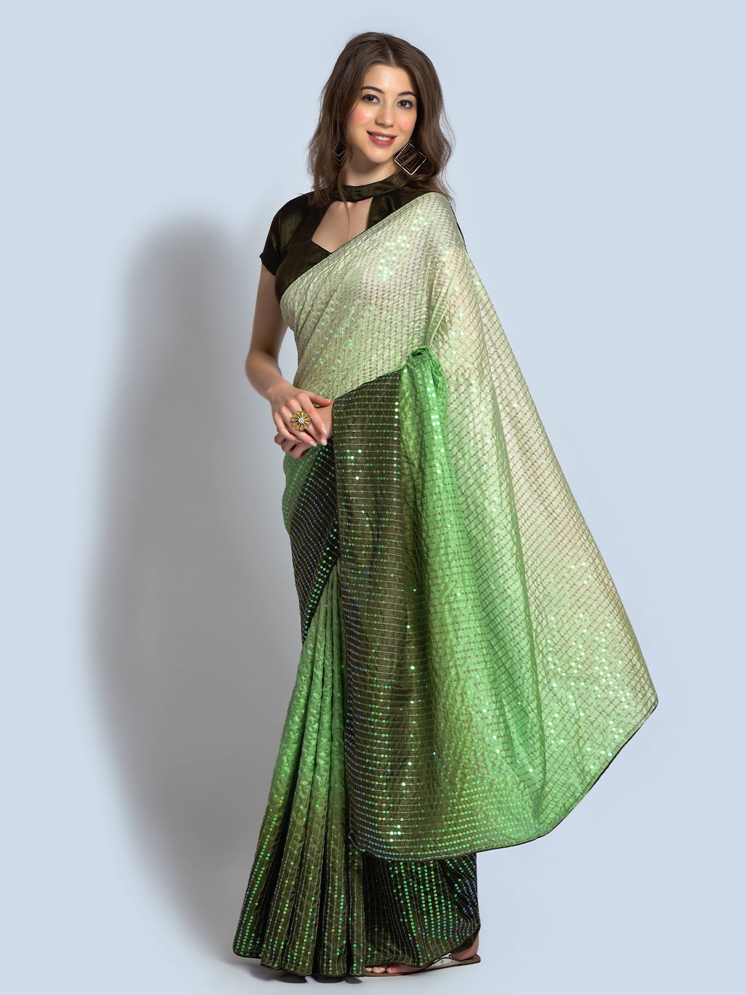 

Moda Rapido Embellished Sequinned Organza Saree, Green