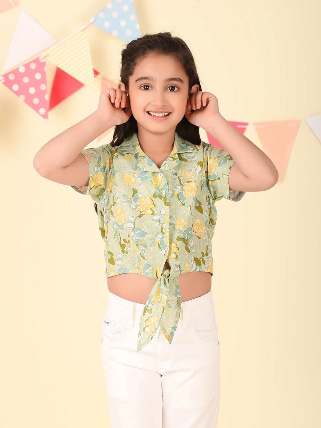 

Fabindia Girls Floral Printed Cotton Crop Top, Green