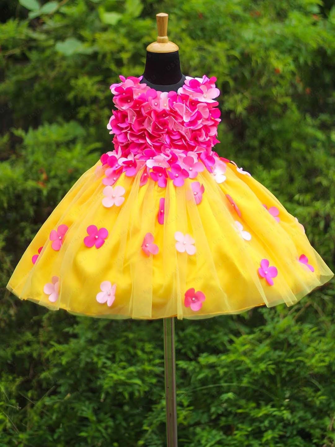 

Li & Li Boutique Girls Yellow and Pink Flower Frock