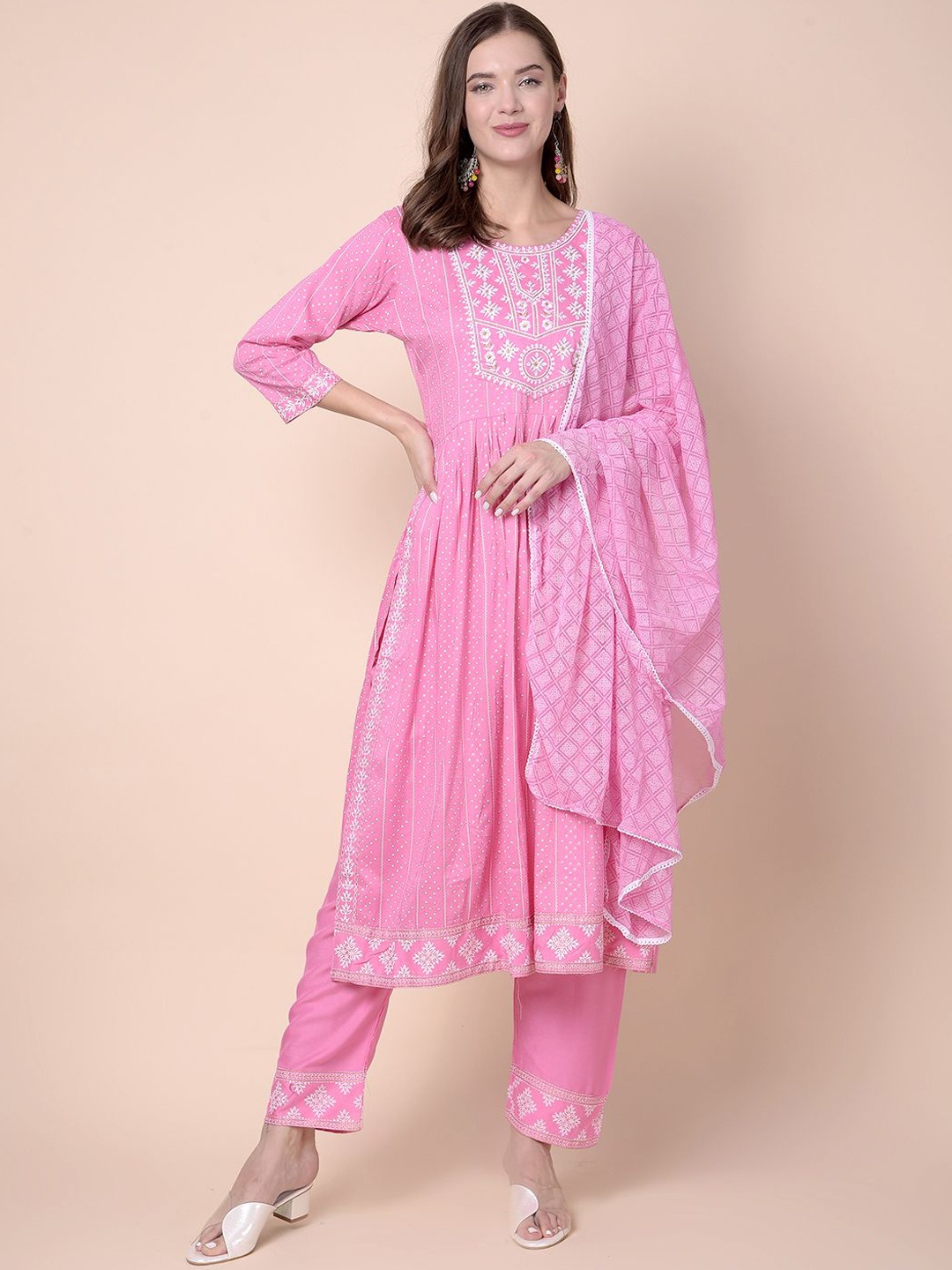 

Moda Rapido Floral Embroidered A-Line Thread Work Kurta With Trousers And Dupatta, Pink