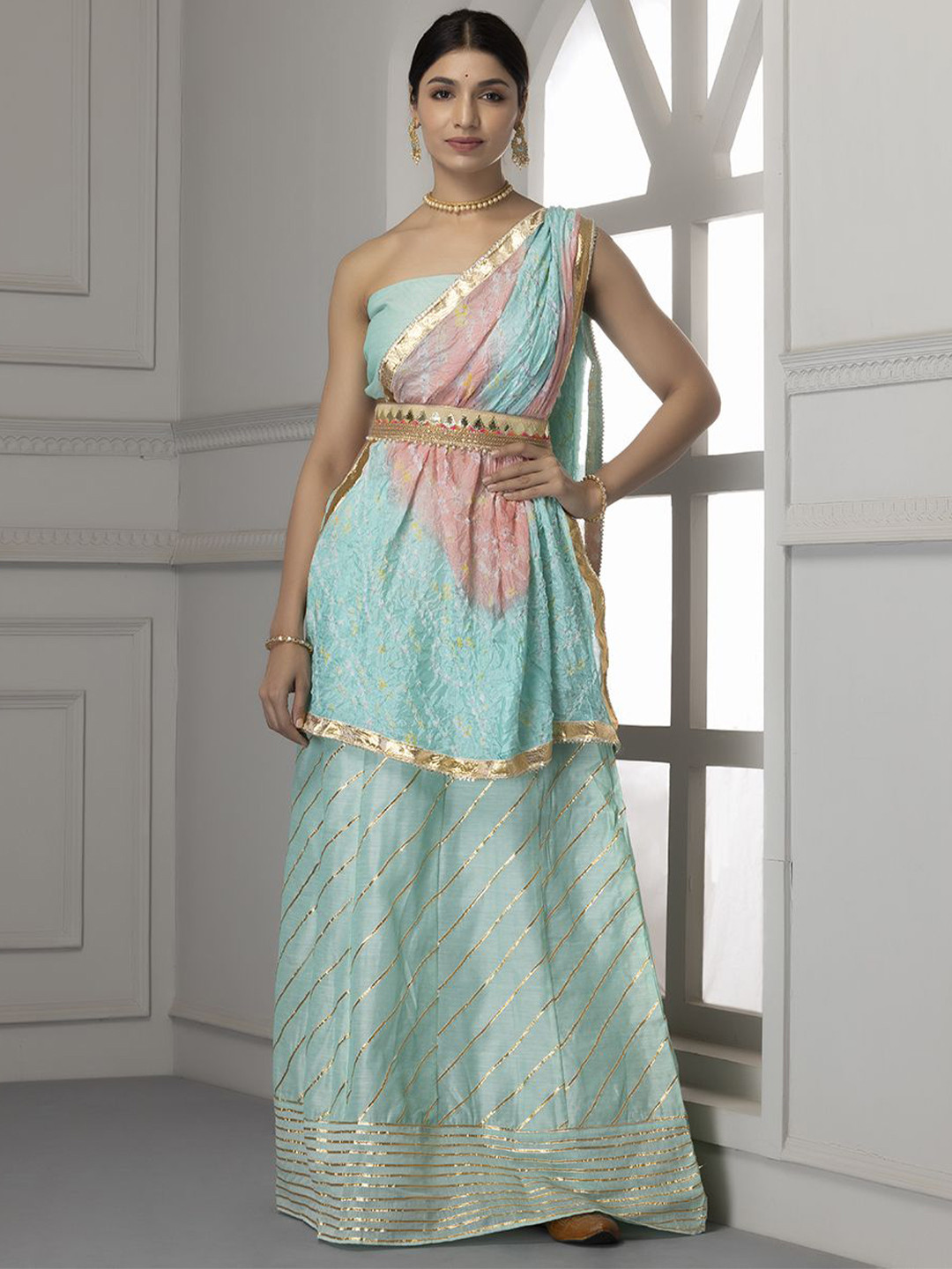 

Geroo Luxe Ready to Wear Lehenga & Unstitched Blouse With Dupatta, Blue