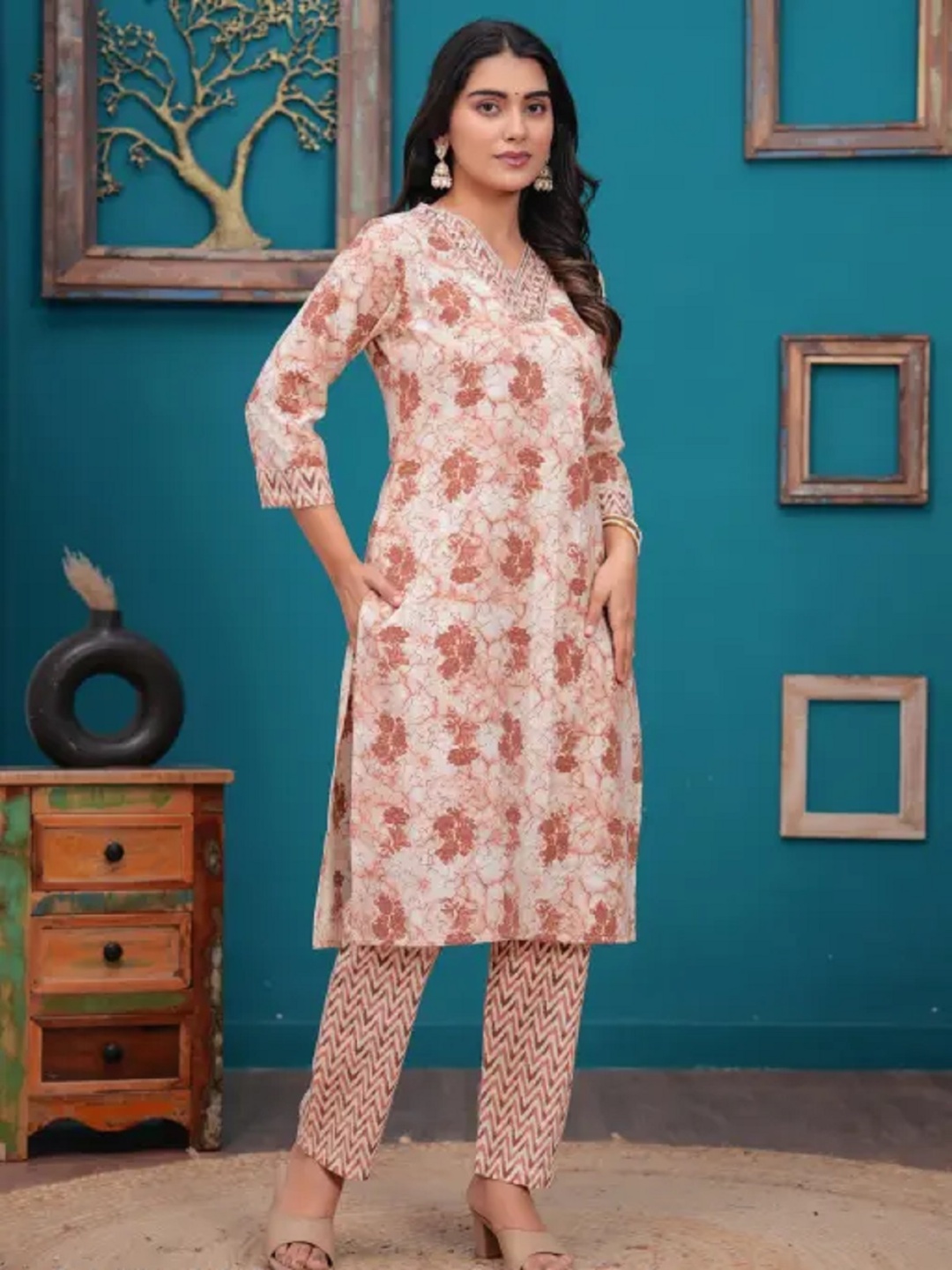 

Aasira Floral Printed V-Neck Pure Cotton Straight Kurta with Trousers, Orange