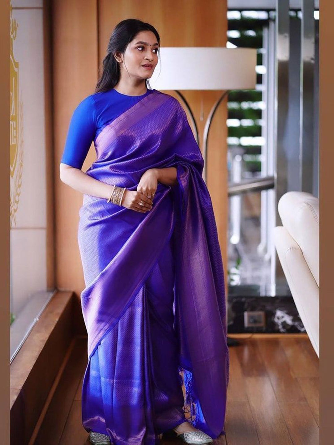 

Taslar Woven Design Zari Pure Silk Banarasi Saree, Blue