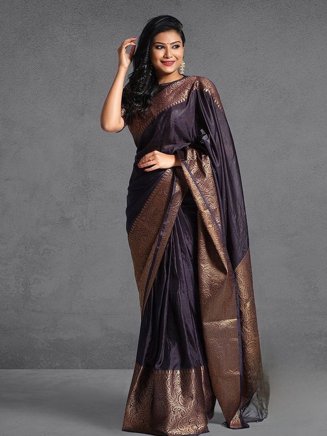 

Taslar Zari Pure Silk Banarasi Saree, Black