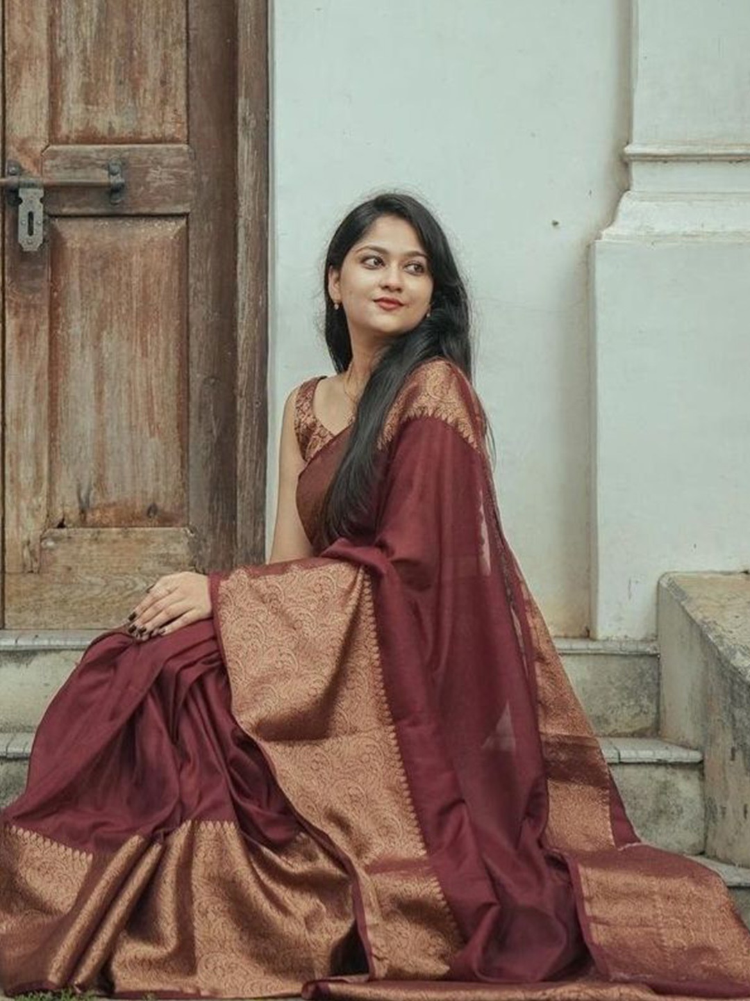 

Taslar Zari Pure Silk Banarasi Saree, Maroon