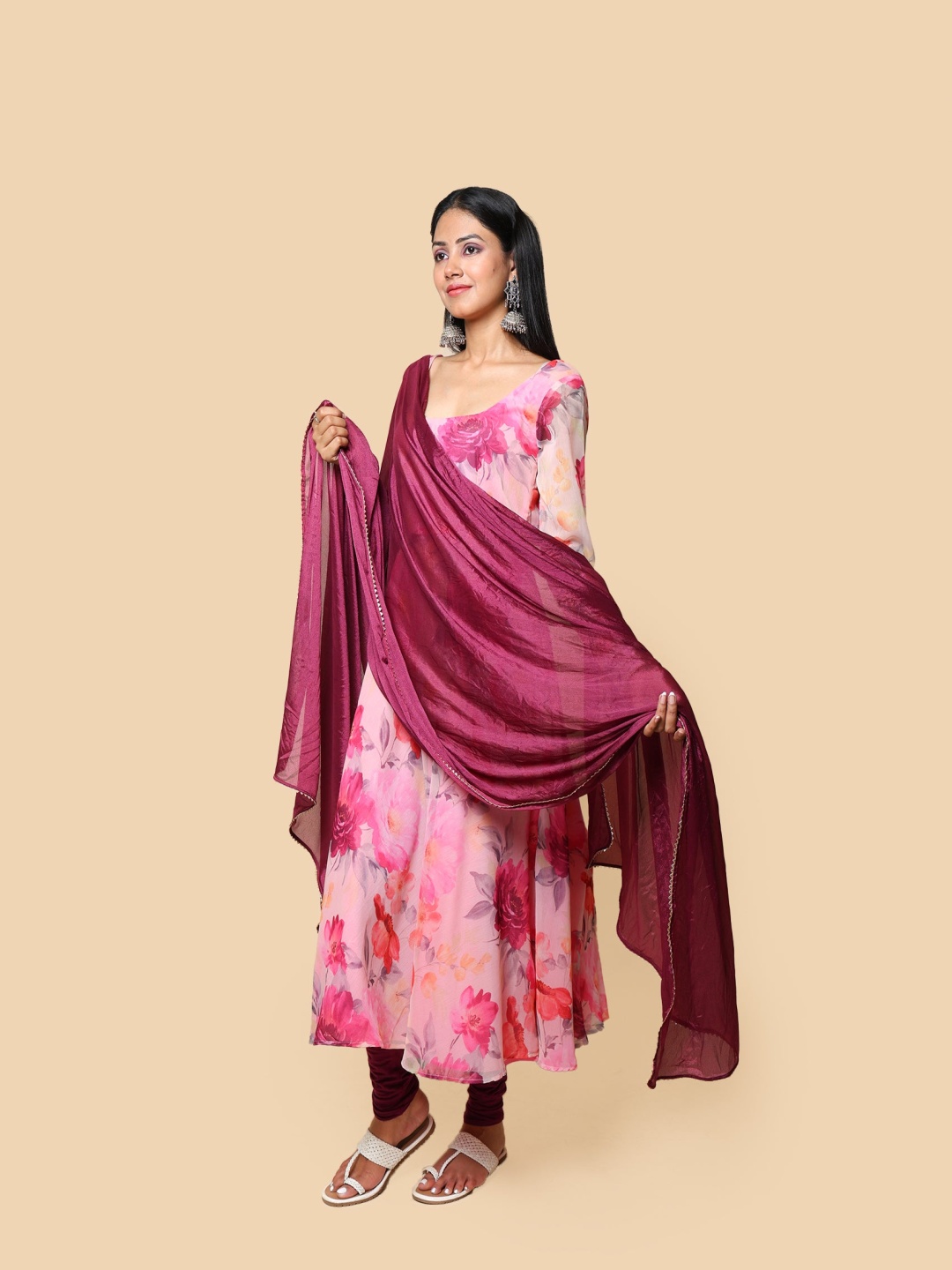 

KELLPAR Women Floral Regular Kurta with Churidar & With Dupatta, Pink