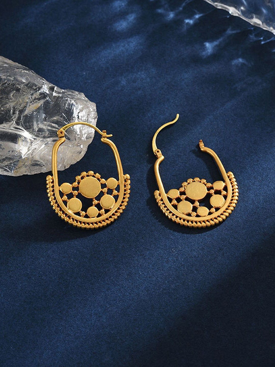 

Just Lil Things Contemporary Hoops, Gold