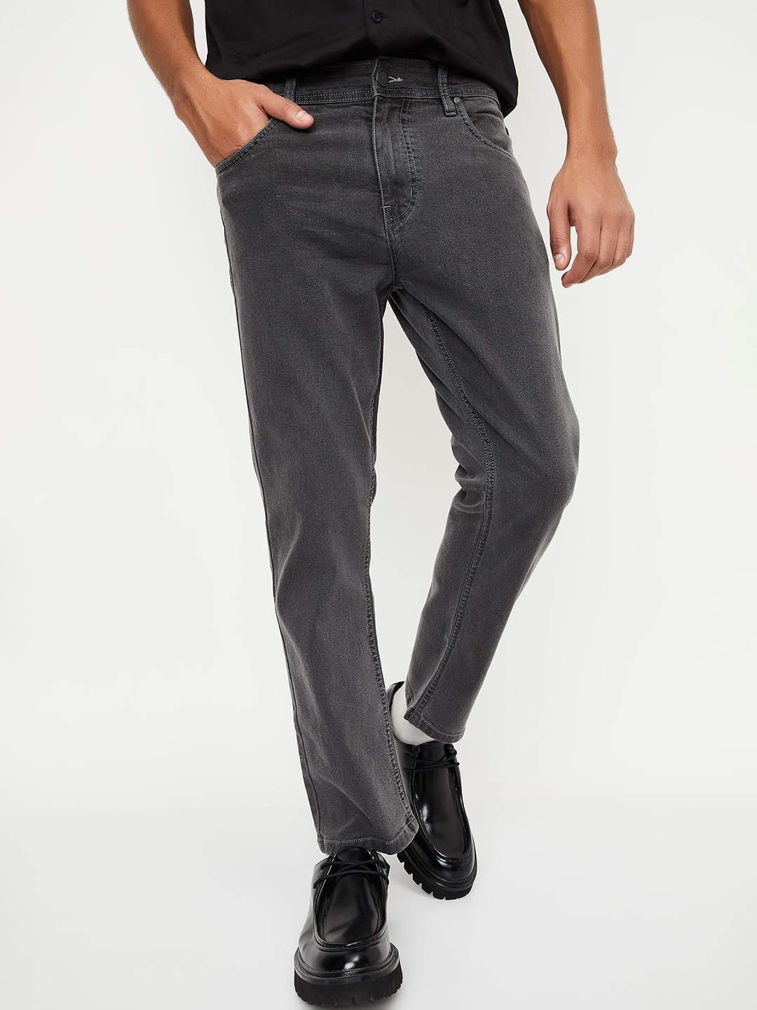

max Men Low Distress Jeans, Grey