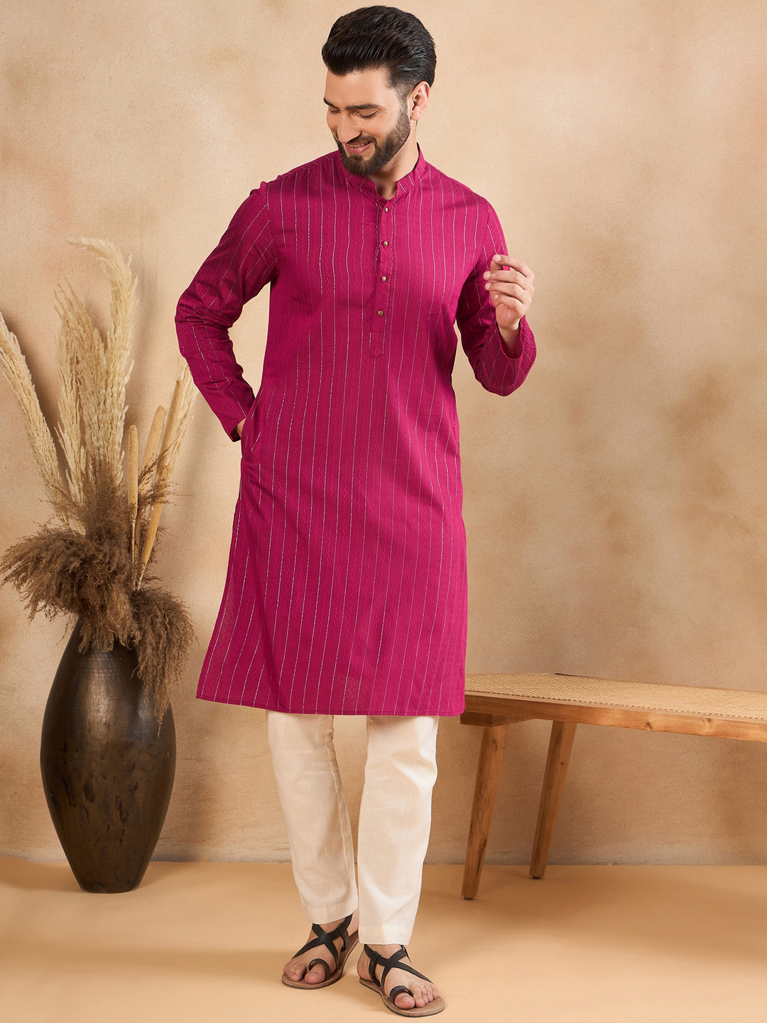 

SWAGG INDIA Geometric Woven Design Mandarin Collar Straight Kurta, Pink