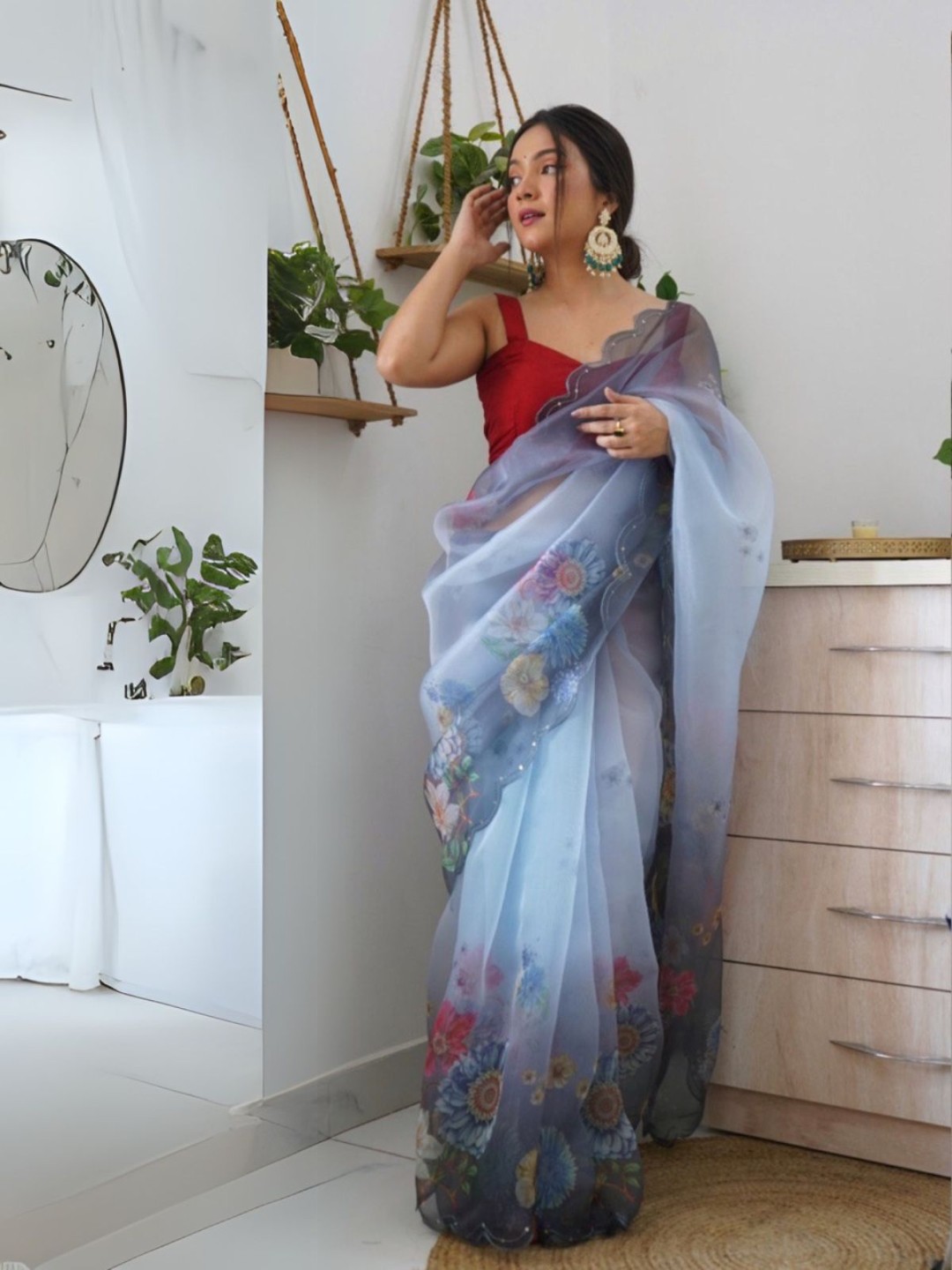 

ODETTE Floral Sequinned Organza Saree, Blue