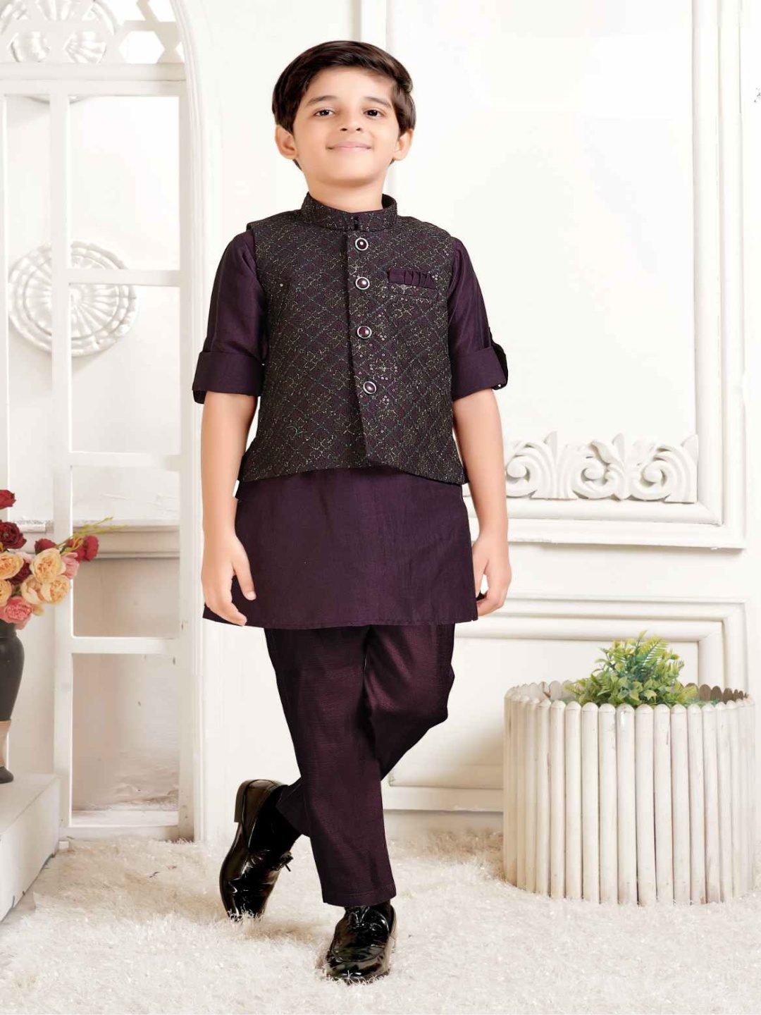 

Lagorii Boys Sequinned Pure Silk Straight Kurta With Trousers & Embroidered Waist Coat, Burgundy