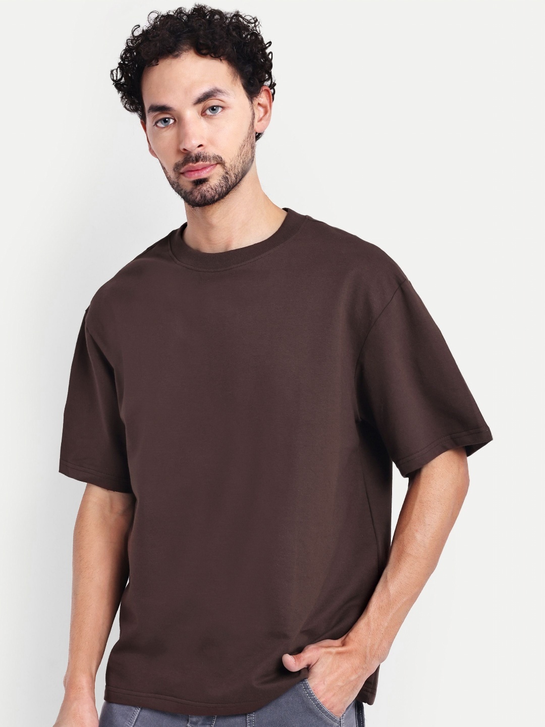 

House of Mool Men Drop-Shoulder Sleeves Pockets T-shirt, Brown