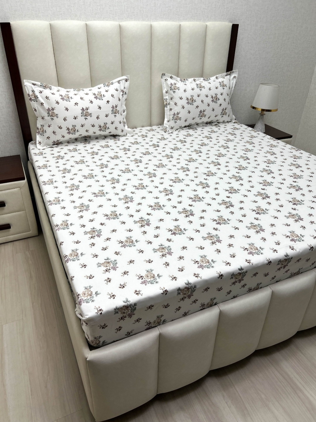 

Pure Decor White & Brown Floral Queen Bedsheet with 2 Pillow Covers