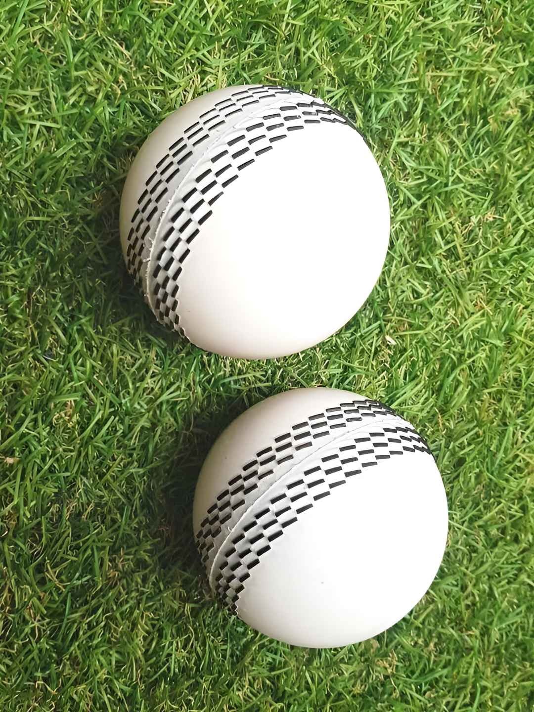

HackerX 2-Pcs Leather Sports Cricket Balls, White