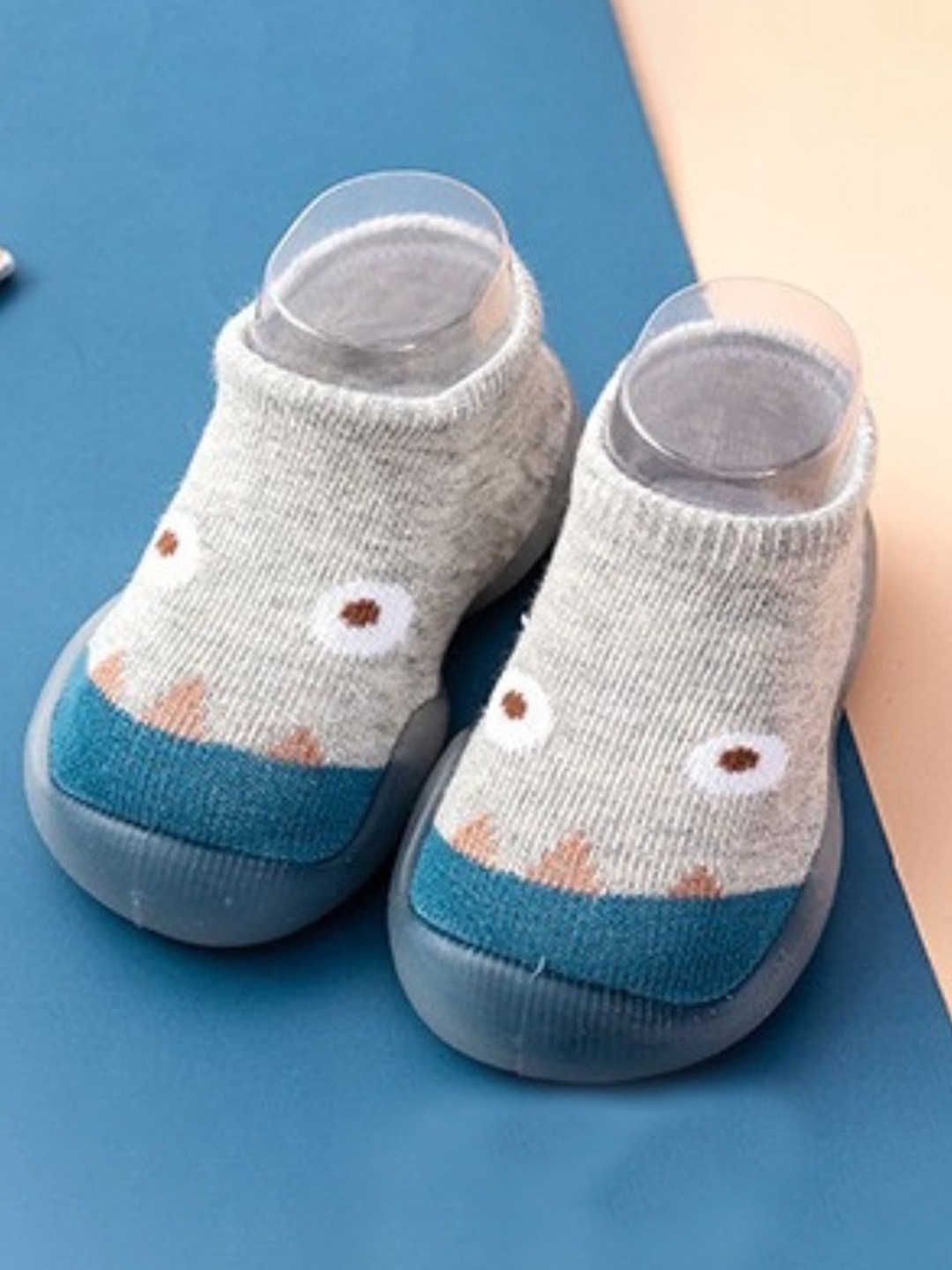 

NESKA MODA Kids Cotton Booties, Grey