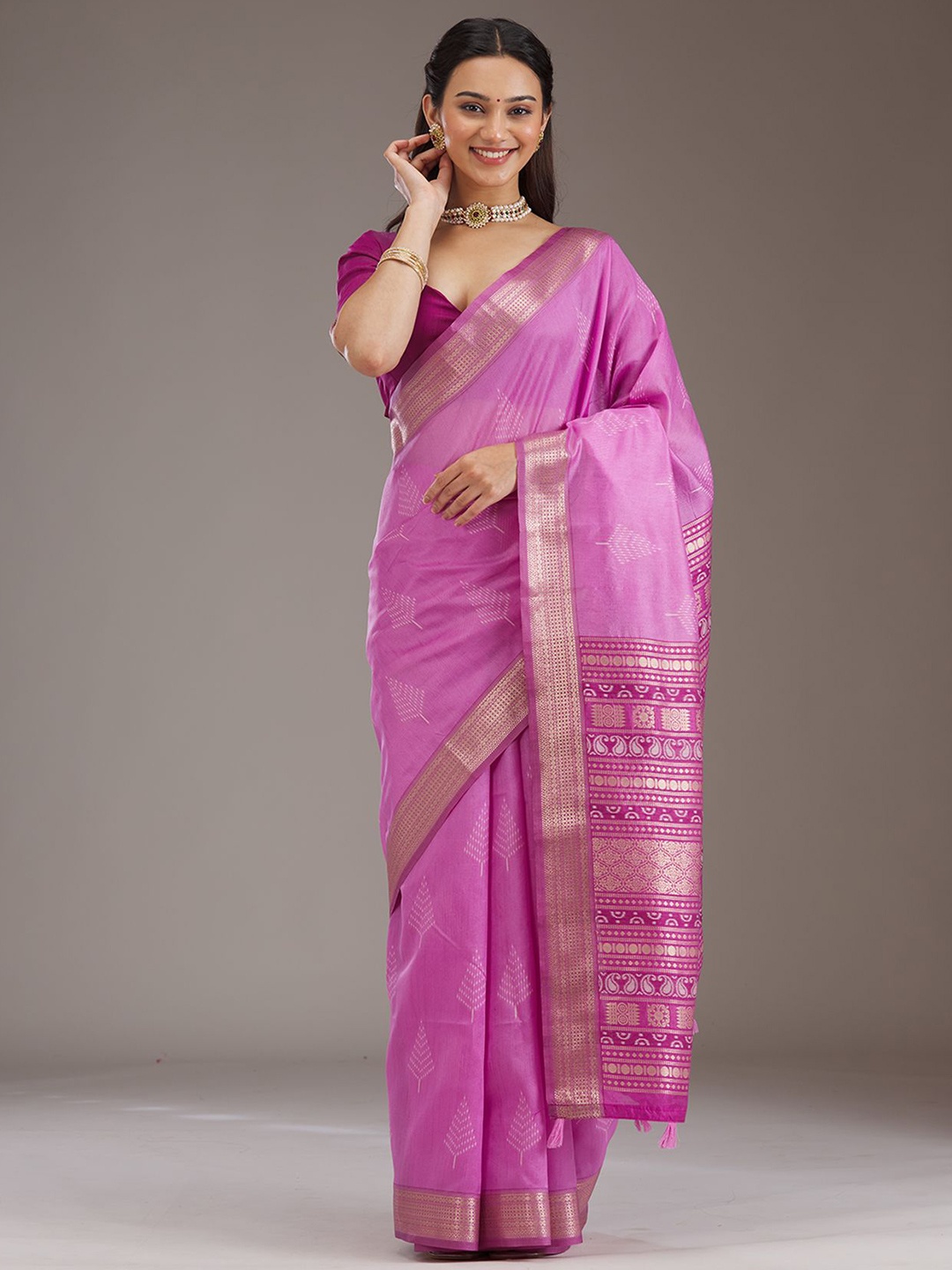 

Koskii Mauve Zari Work Tissue Saree