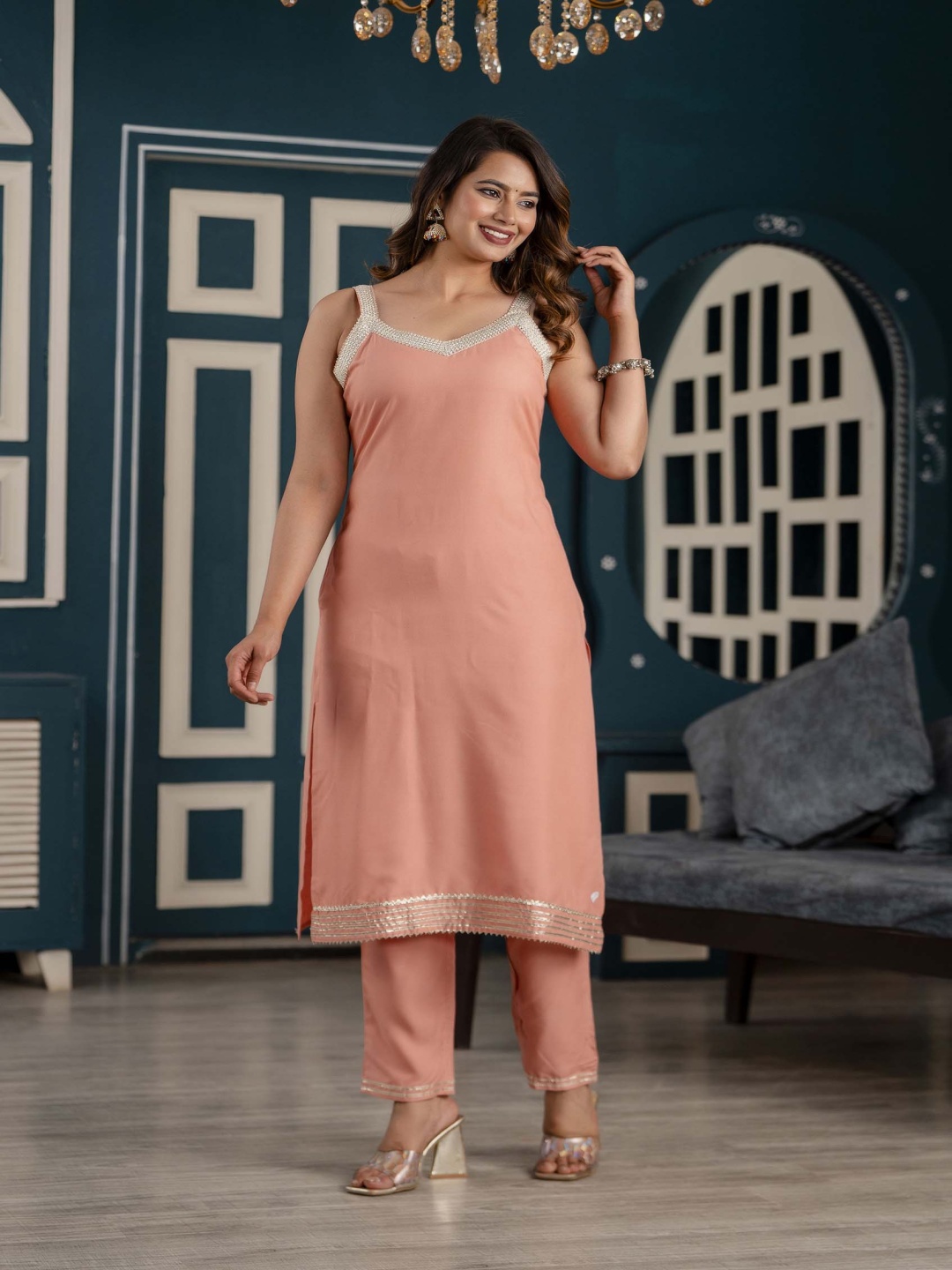 

Handish Women Regular Kurta with Palazzos, Peach