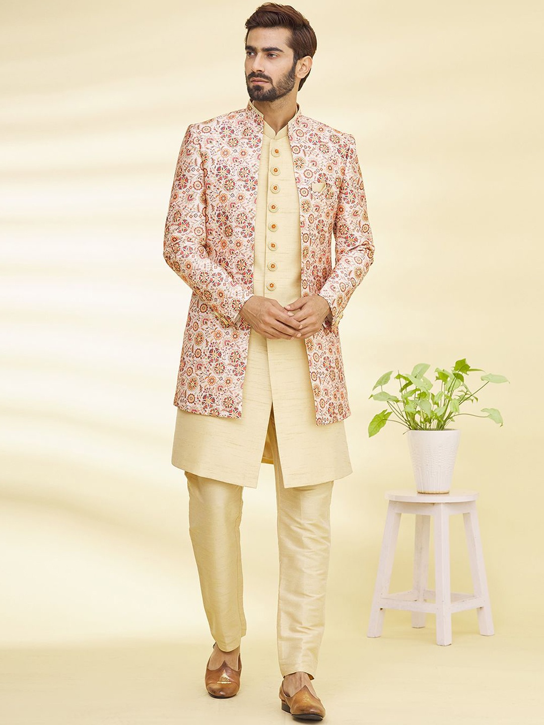 

Arihant Rai Sinha Men Regular Kurta with Churidar, Peach
