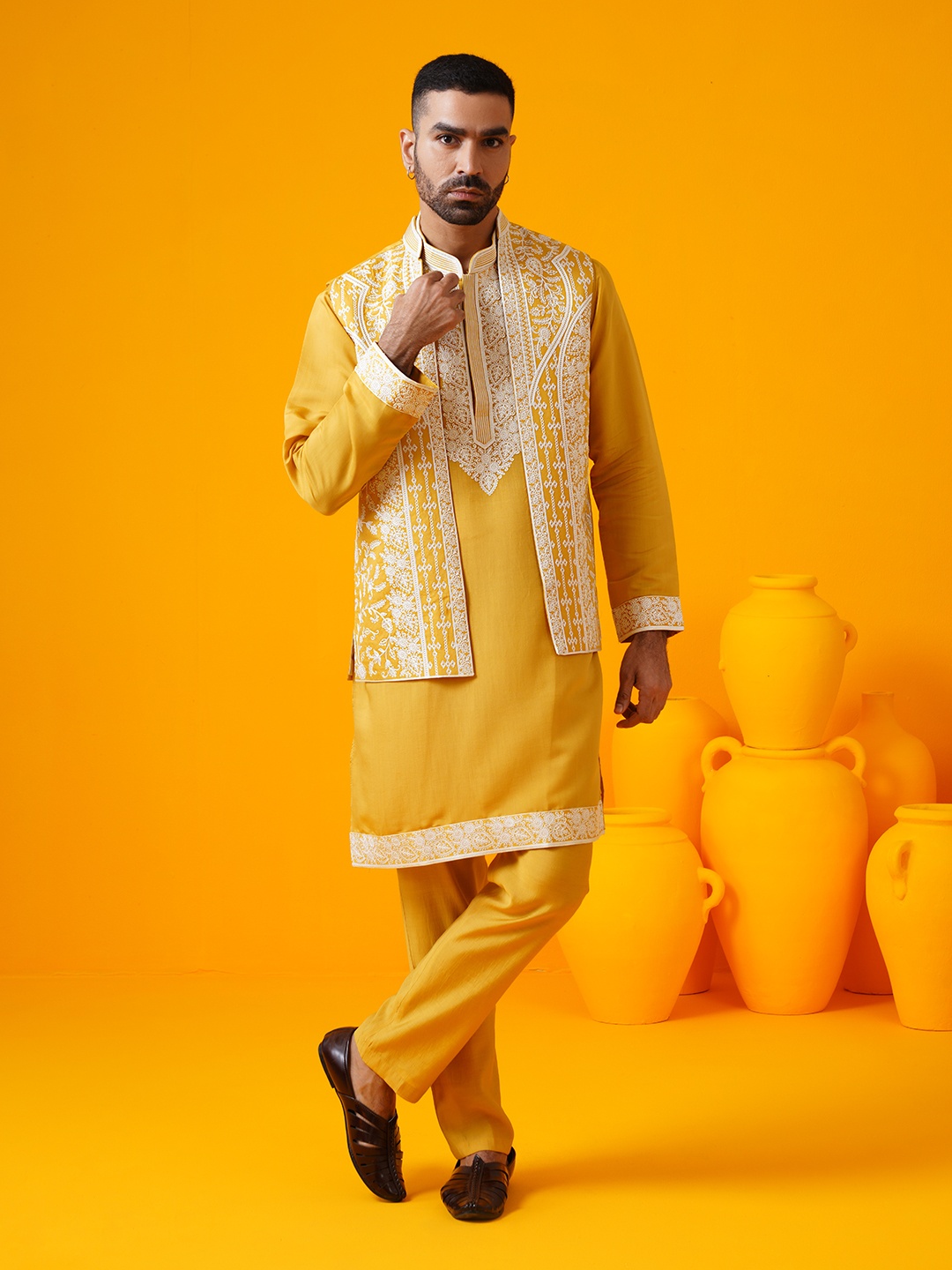 

SOJANYA LUXE Ethnic Motifs Embroidered Mandarin Collar Straight Kurta & Trouser & Jacket, Mustard