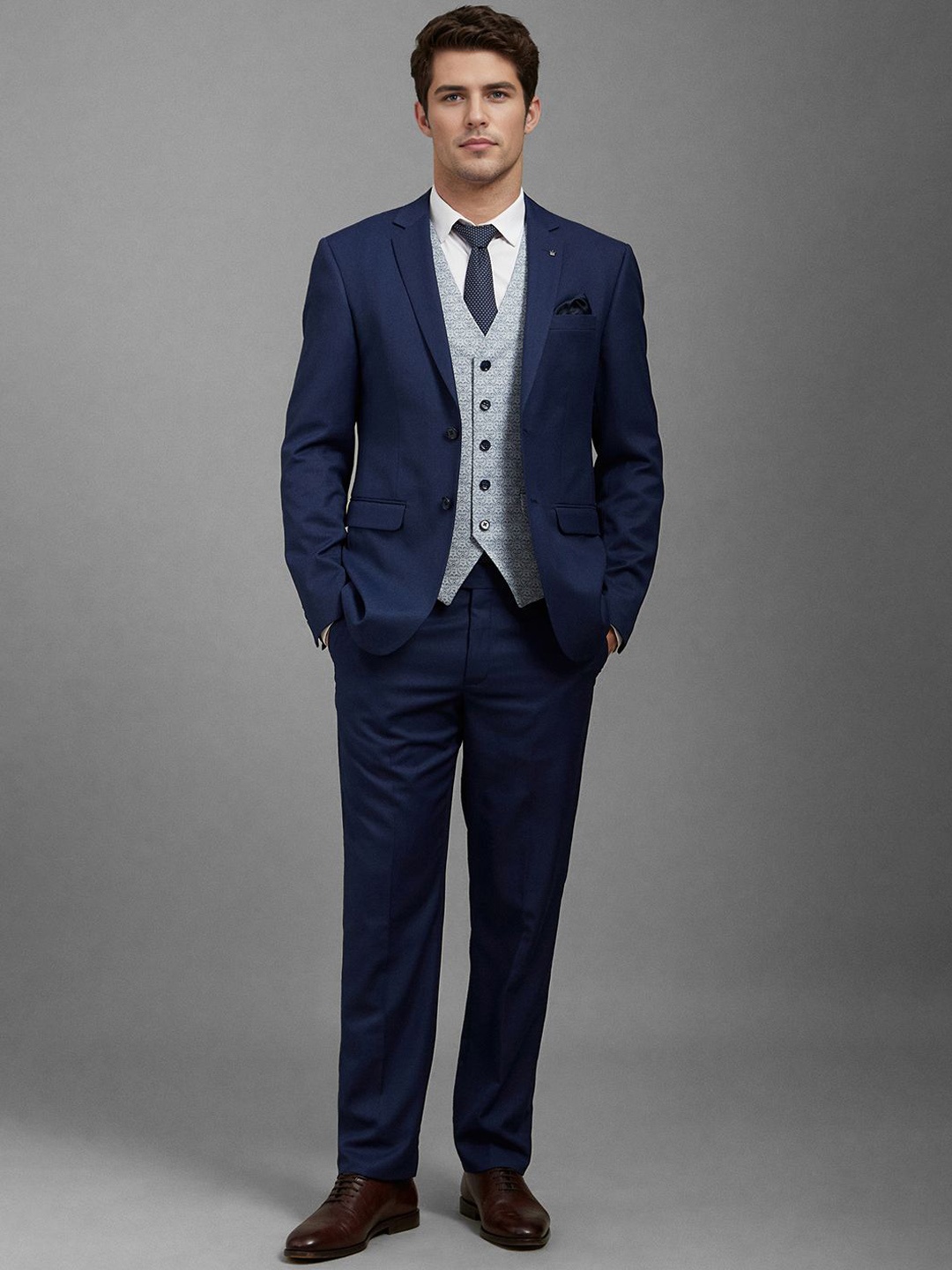 

Louis Philippe Textured Slim Fit Single-Breasted Three Piece Formal Suit, Navy blue
