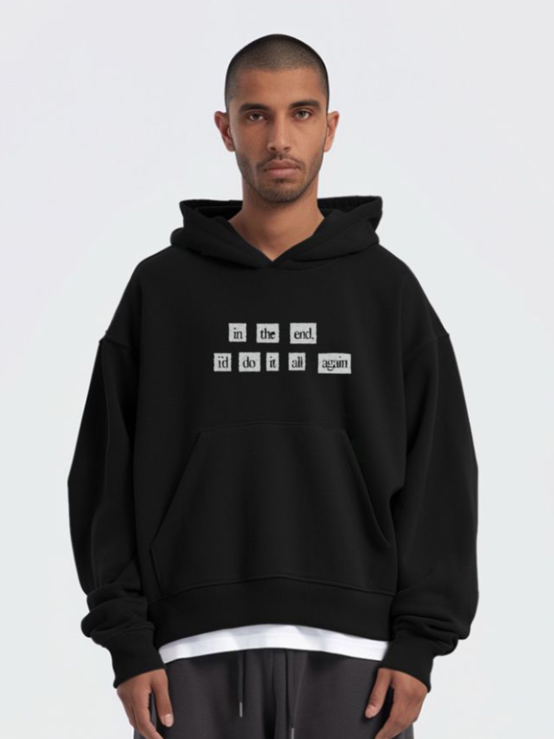 

TheBTclub Men Printed Hooded Sweatshirt, Black