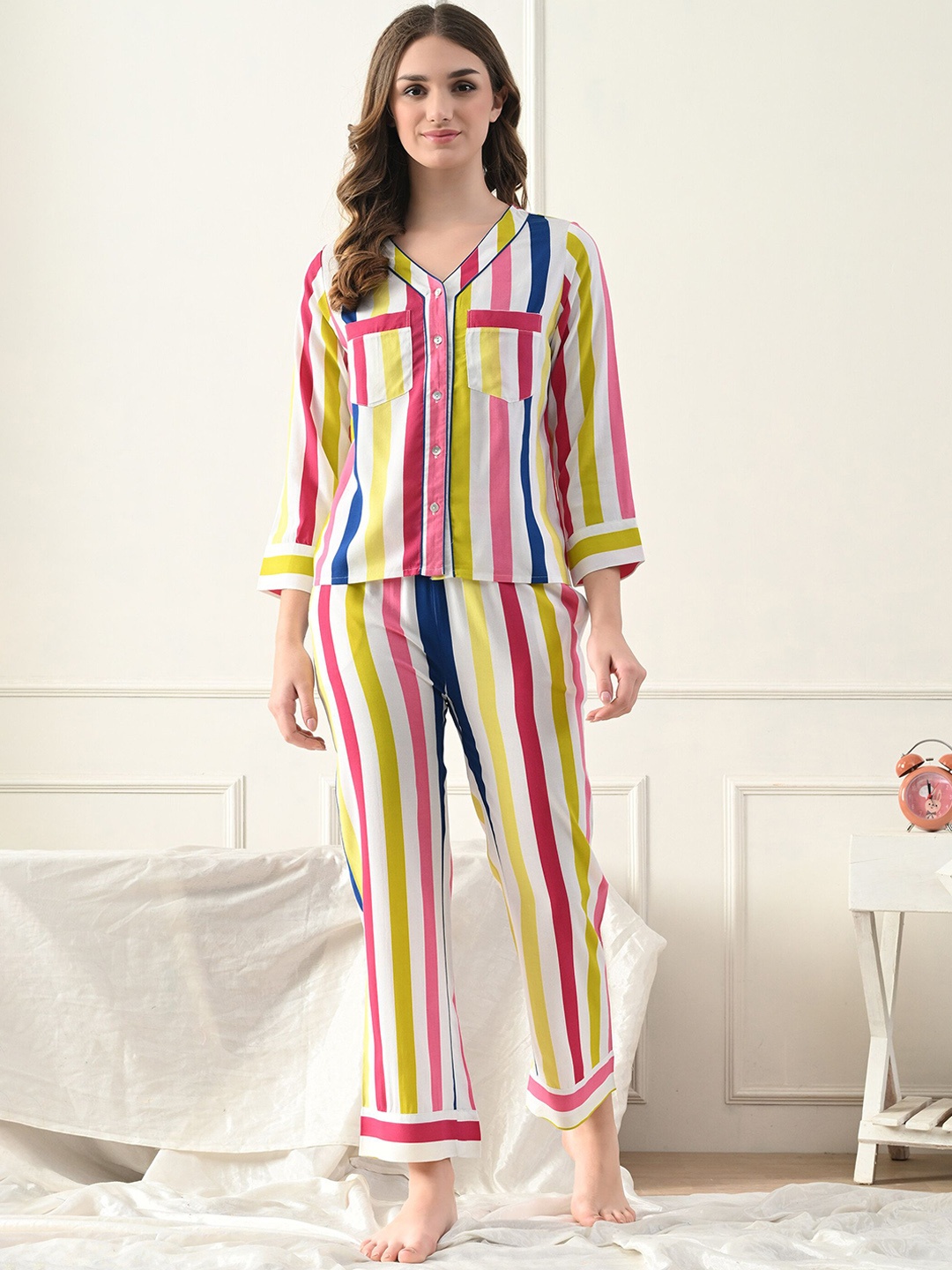 

Unifringe Women Striped Printed Night suit, White