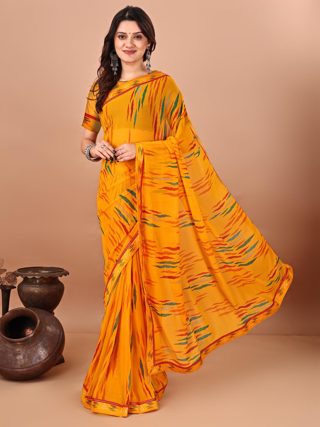 

Mitera Abstract Printed Saree With Unstitched Blouse Piece, Mustard