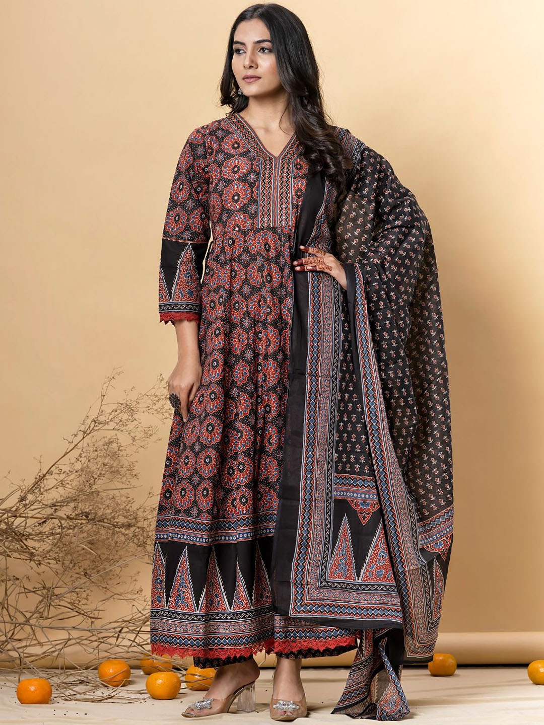 

Readiprint Fashions Floral Printed Anarkali Pure Cotton Kurta With Palazzos & Dupatta, Black